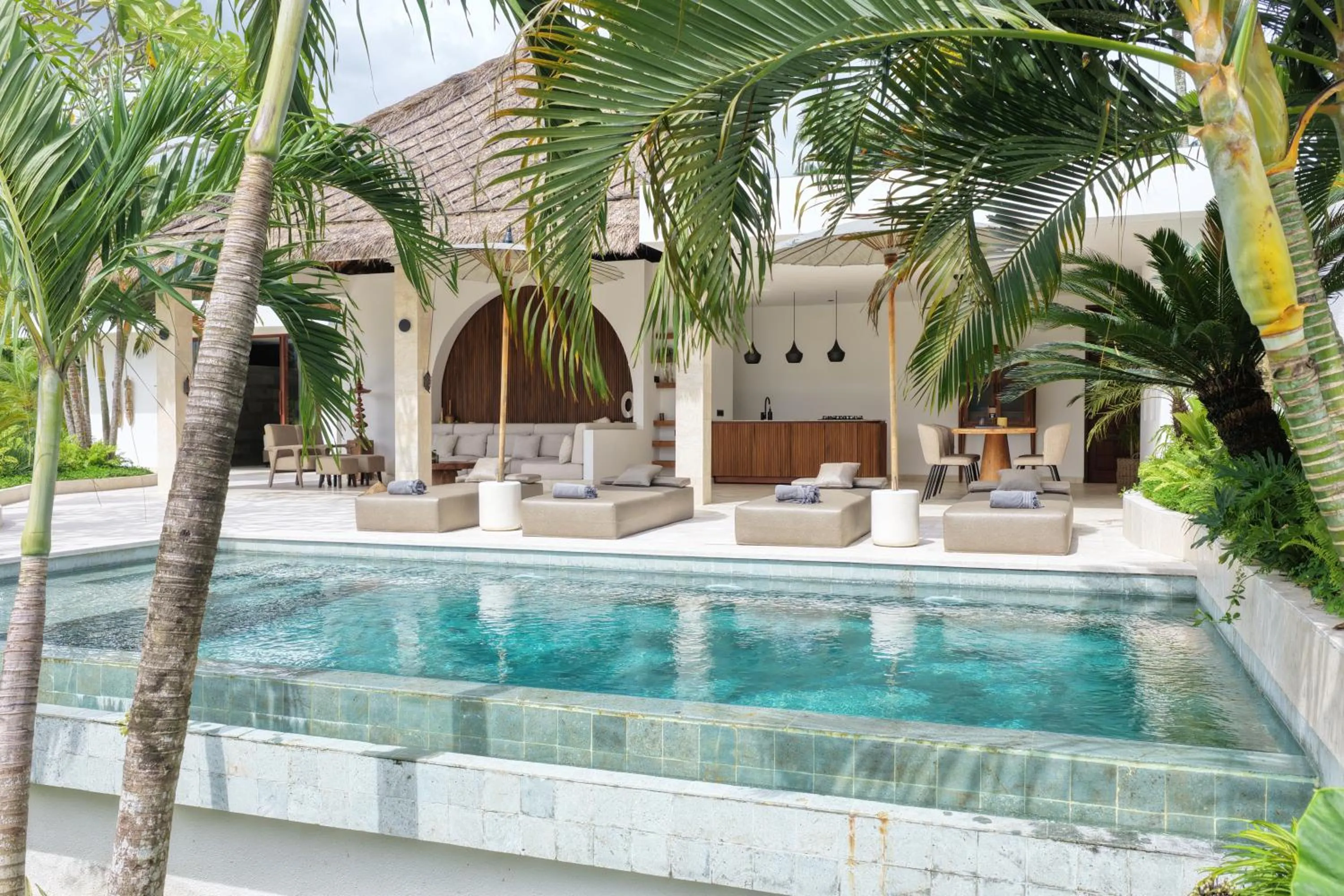 Lempuyang Boutique Hotel