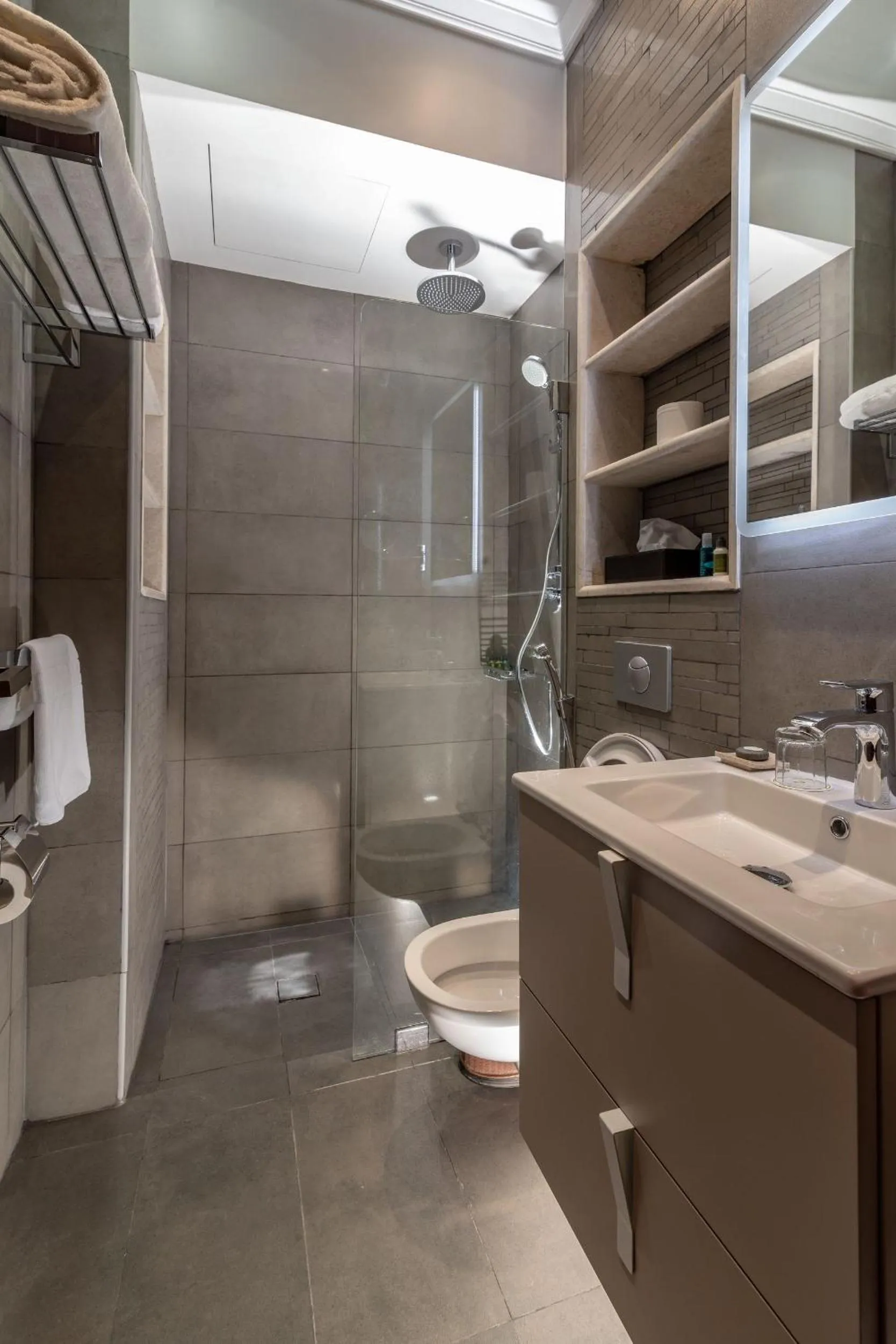 Shower in Sahab Resort and Spa, Jabal Al Akhdar
