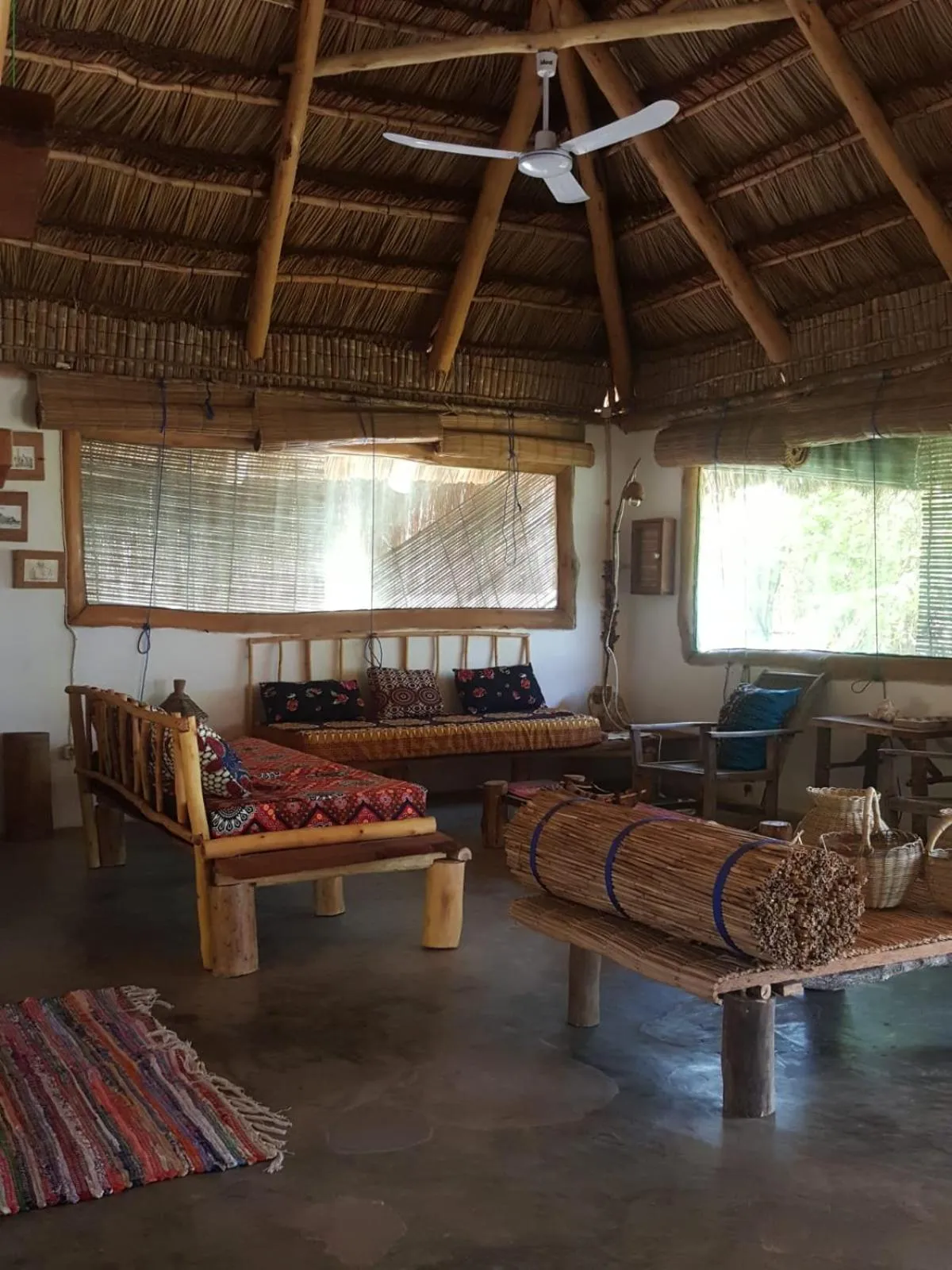 Communal lounge/ TV room in Baraka Beach