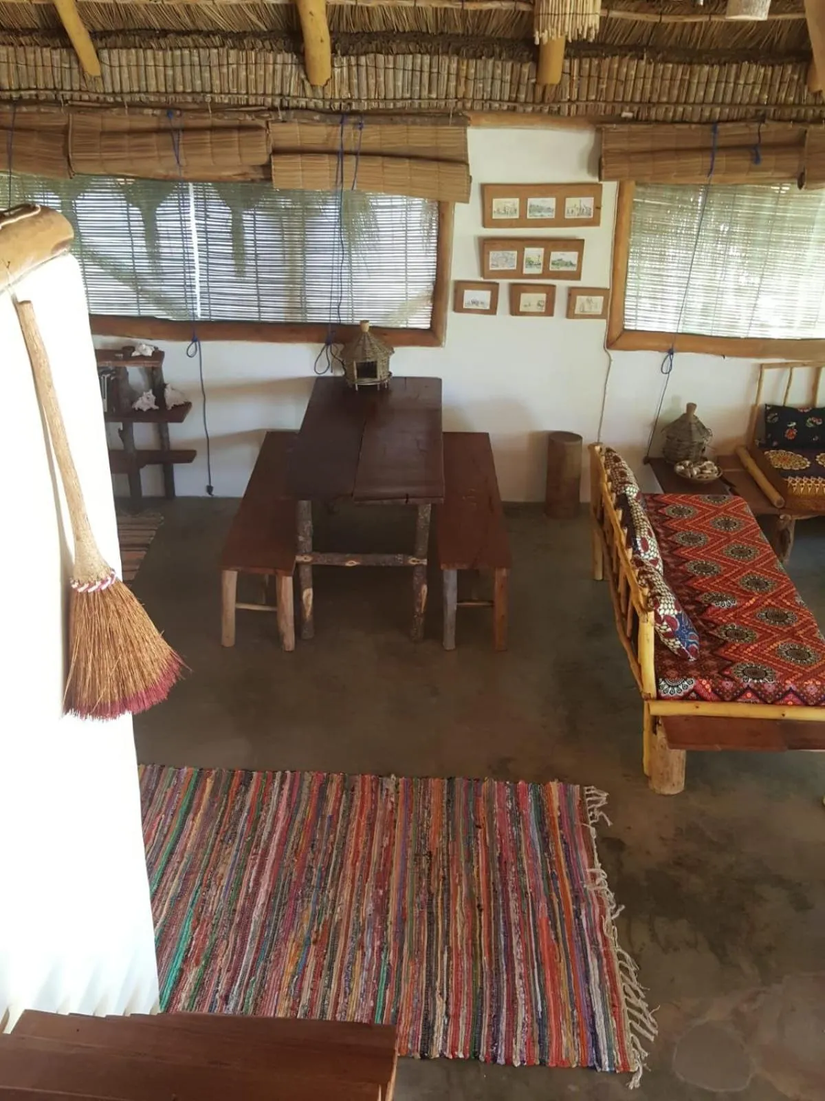 Communal lounge/ TV room, Bed in Baraka Beach