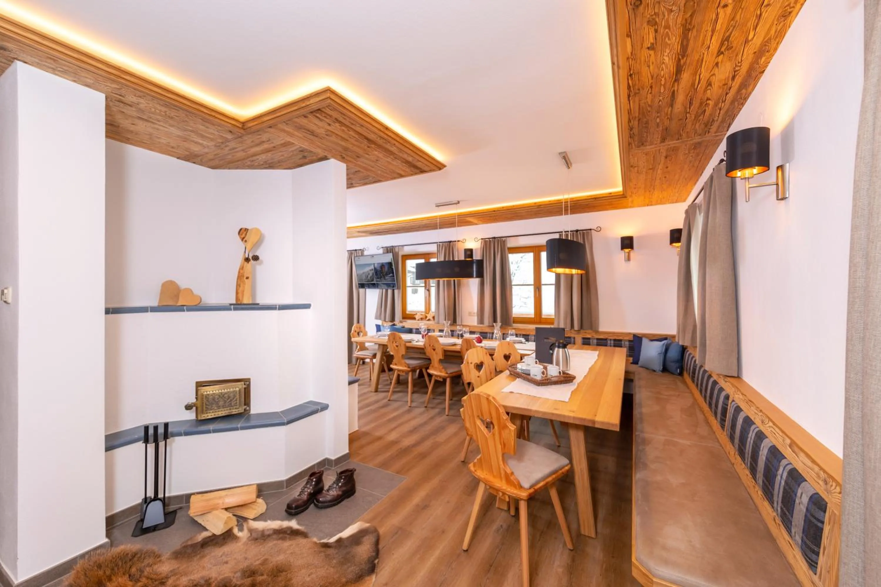 Dining area in Bachgut - Das Resort am Berg