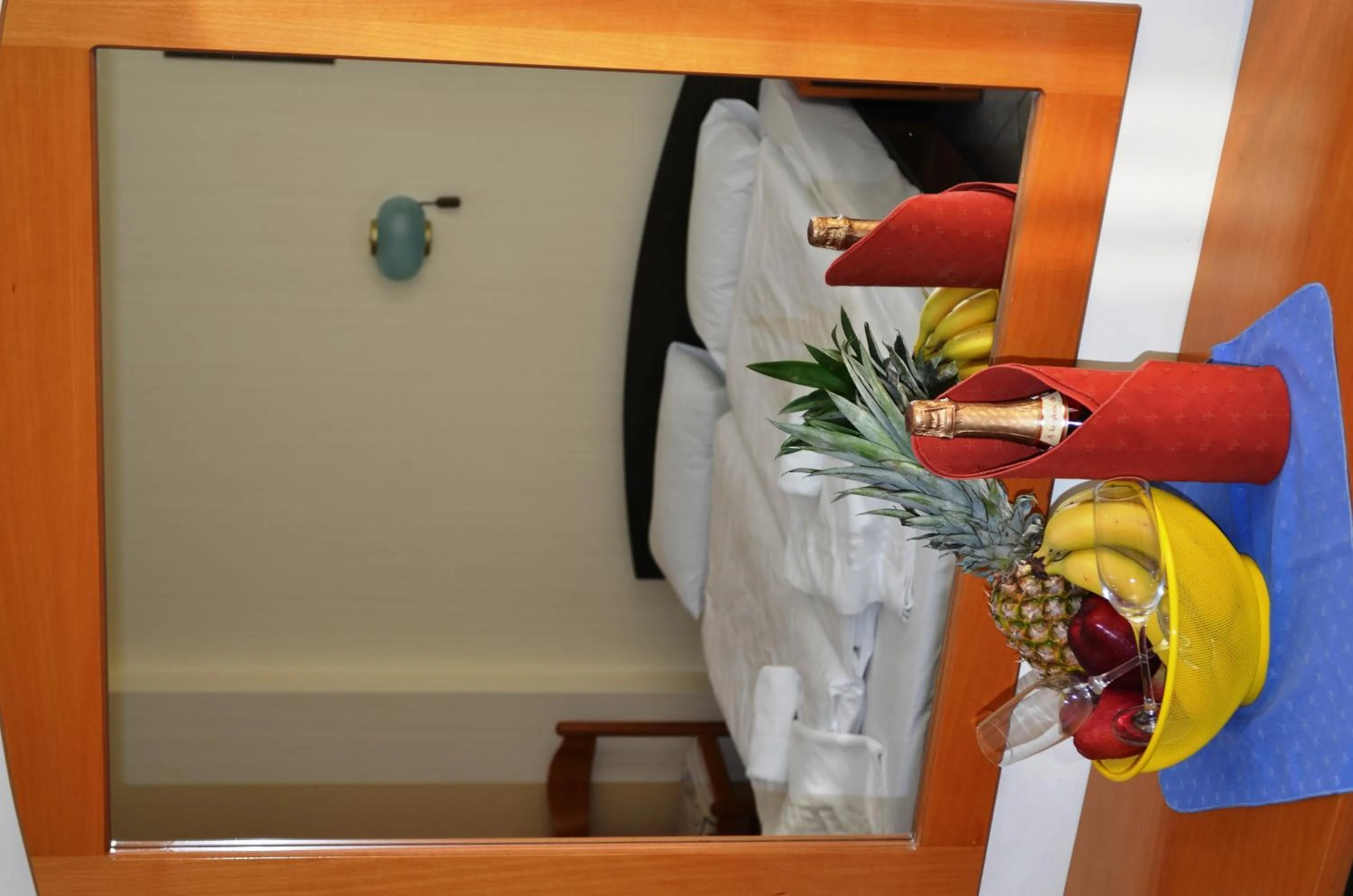 Bedroom in Hotel Europe Inn