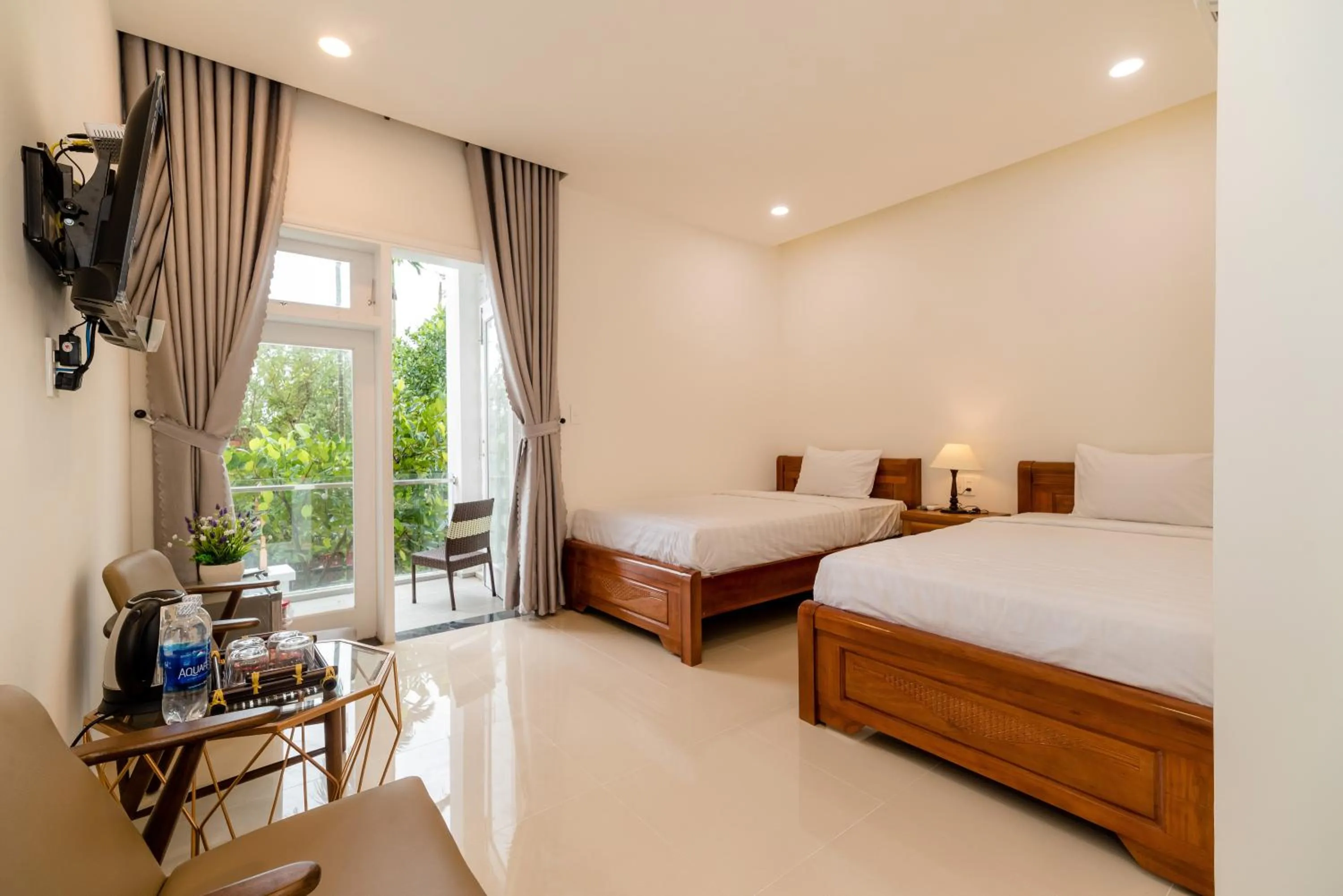 Bedroom, Bed in Chi Thanh Villa