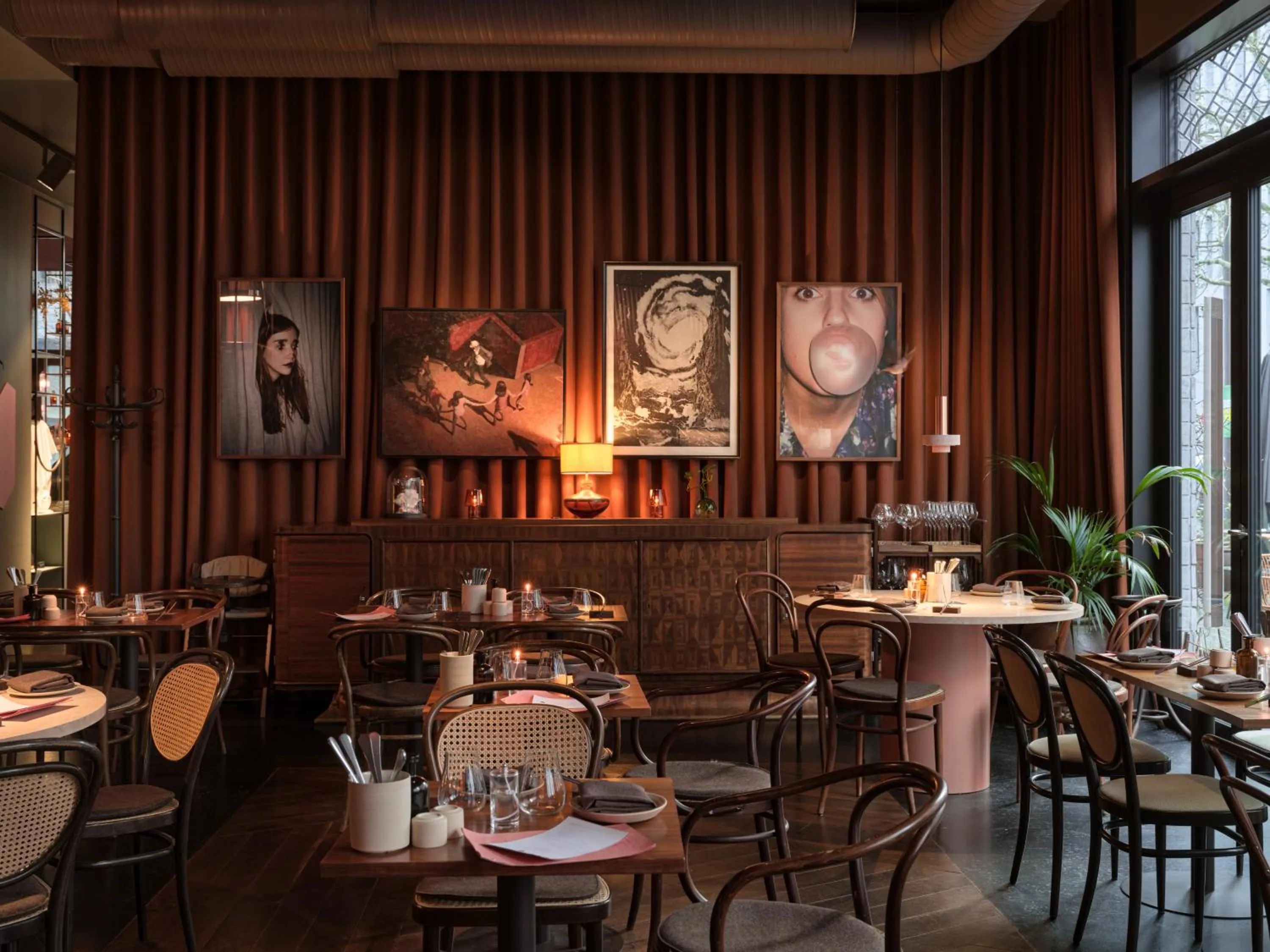 Restaurant/places to eat in lyf East Frankfurt