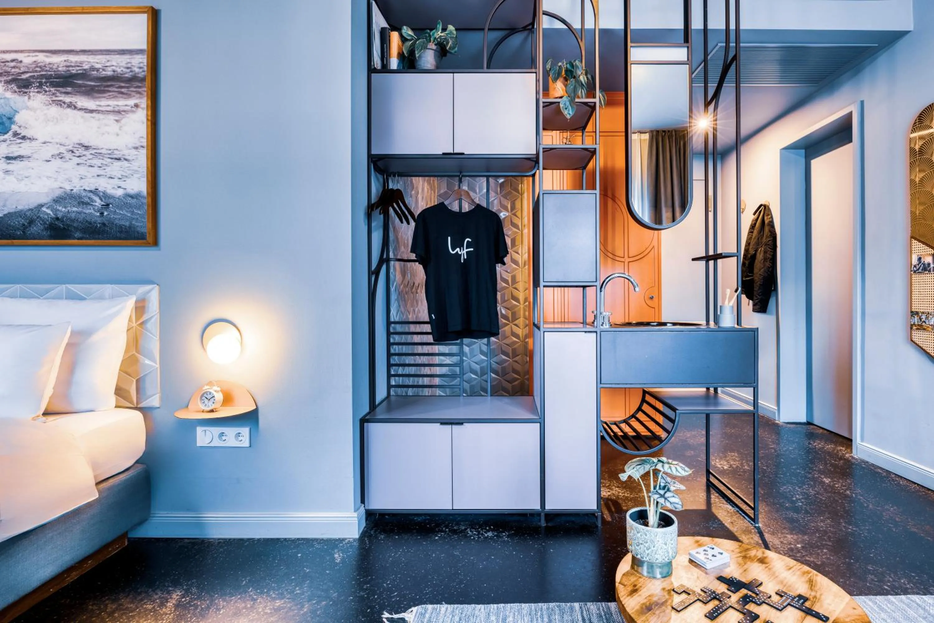 Bed in Lindley Lindenberg