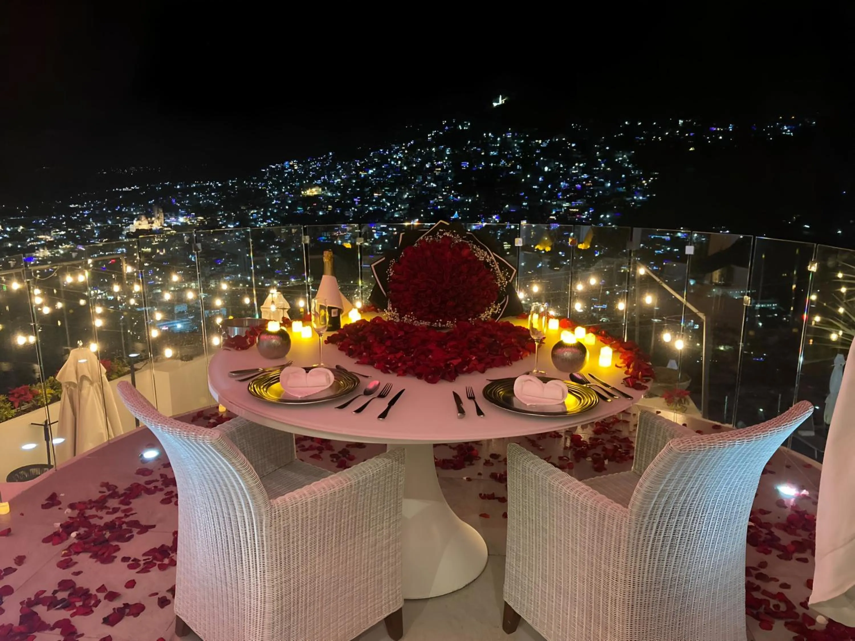 Restaurant/places to eat in Hotel Boutique de Cantera Y Plata