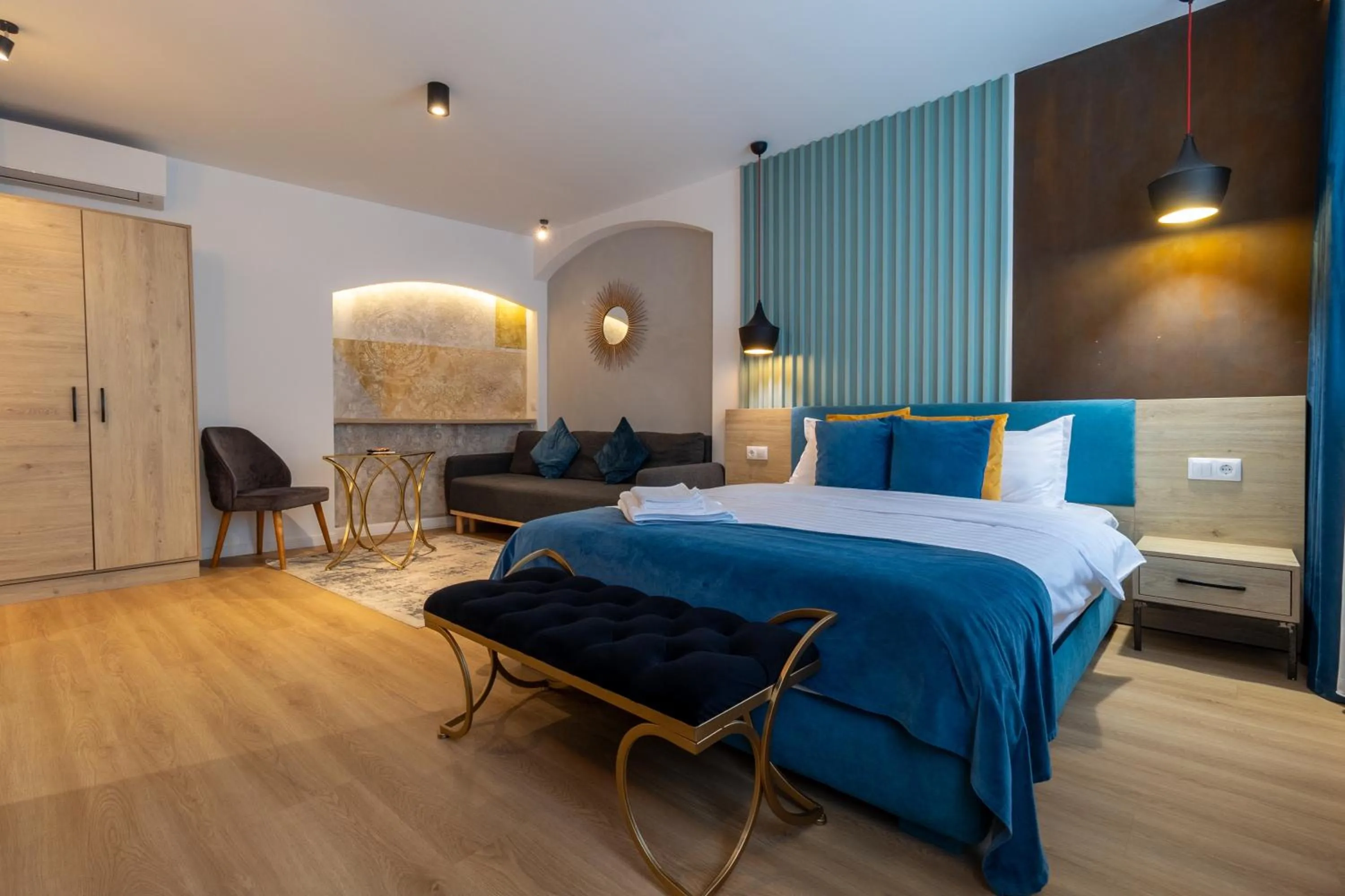 Photo of the whole room, Bed in Lumiere House Sibiu