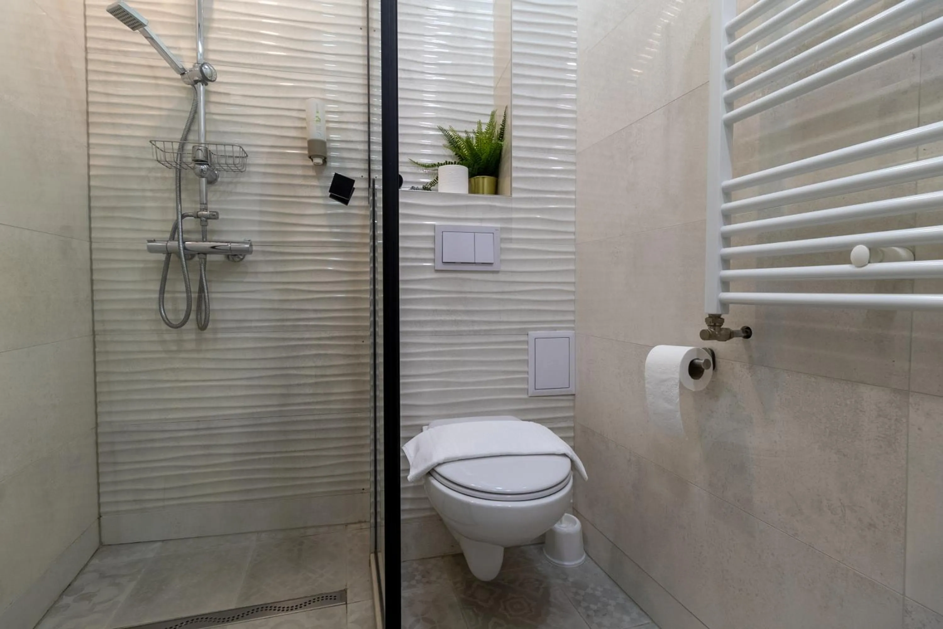 Bathroom in Lumiere House Sibiu