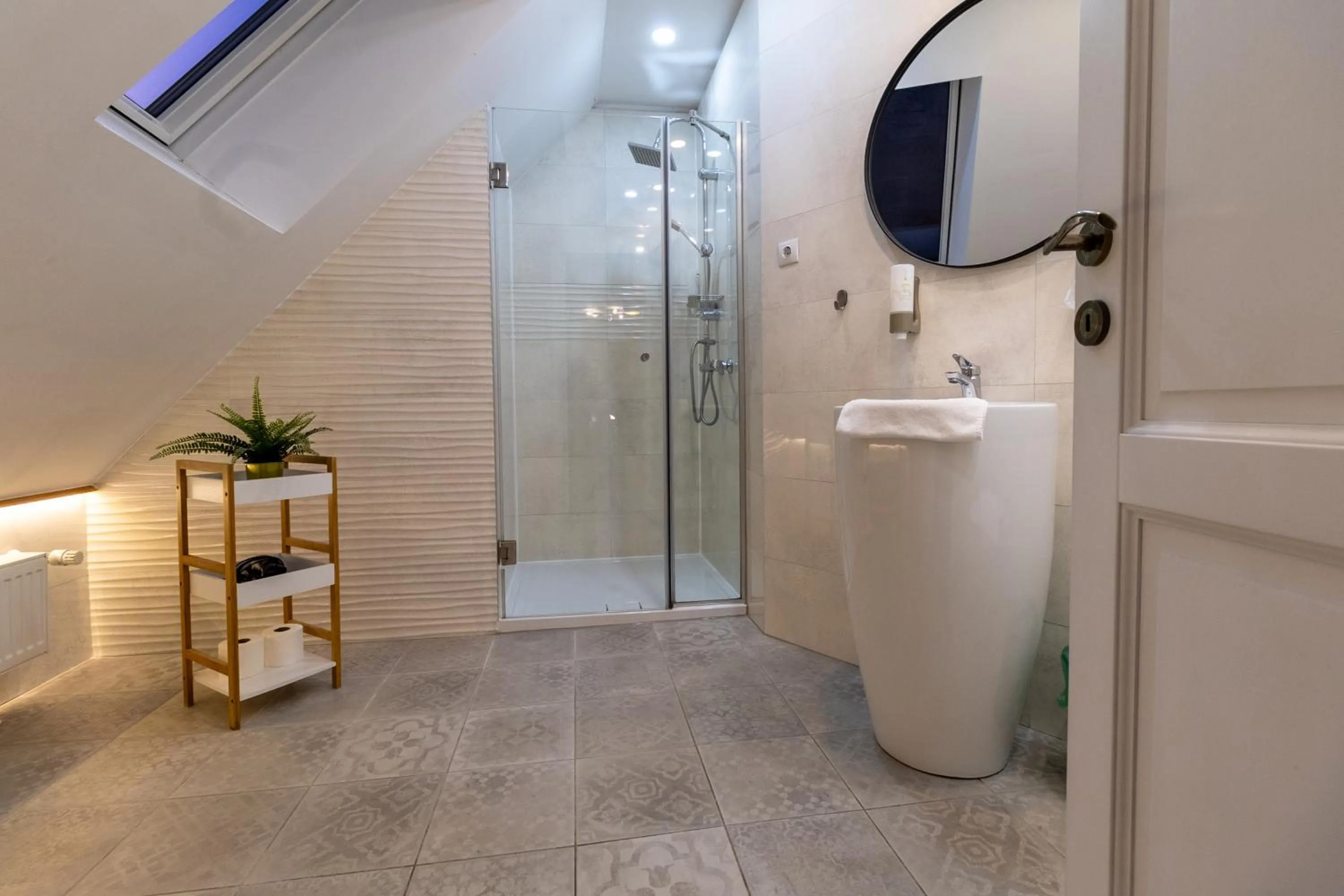 Bathroom in Lumiere House Sibiu