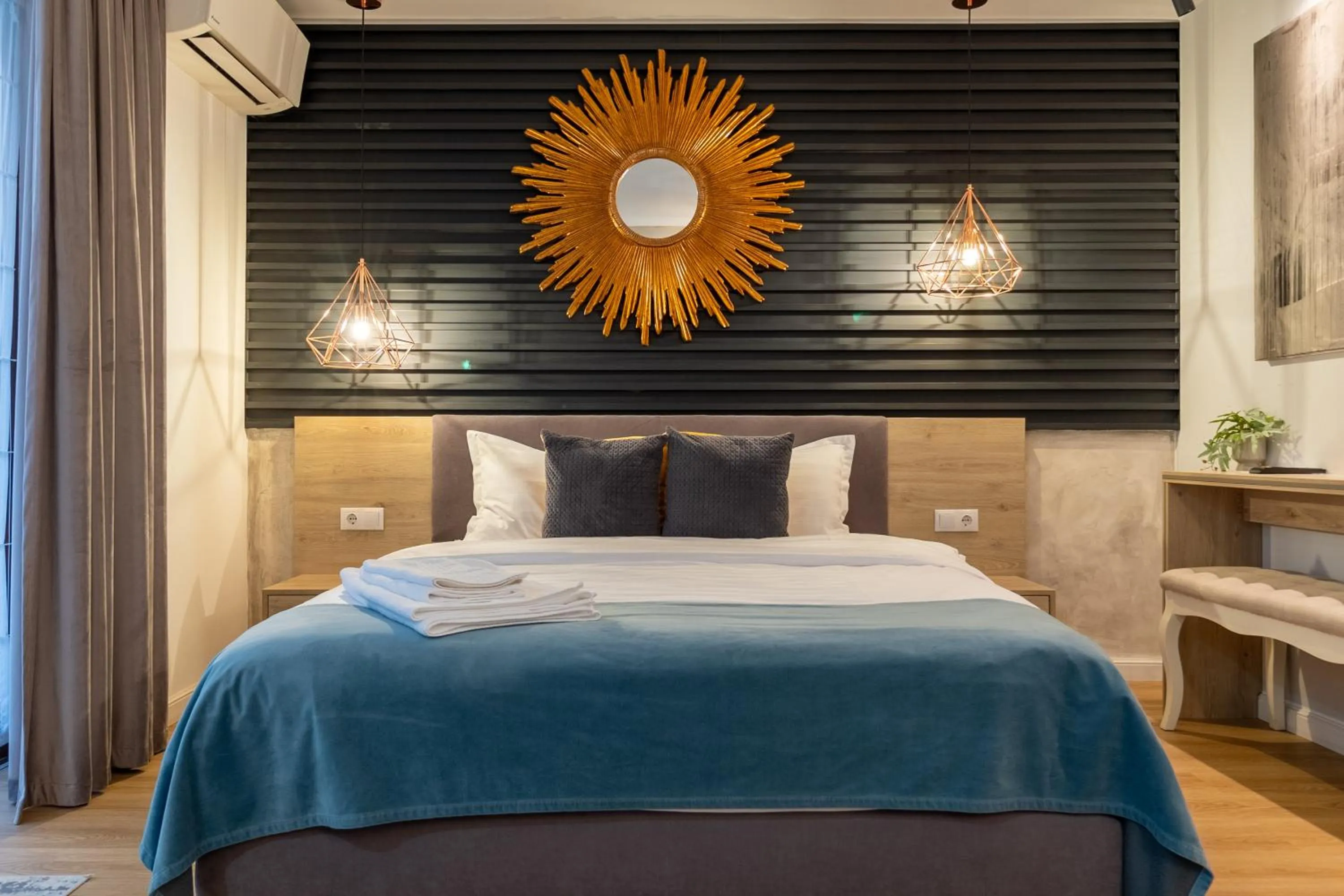 Bed in Lumiere House Sibiu