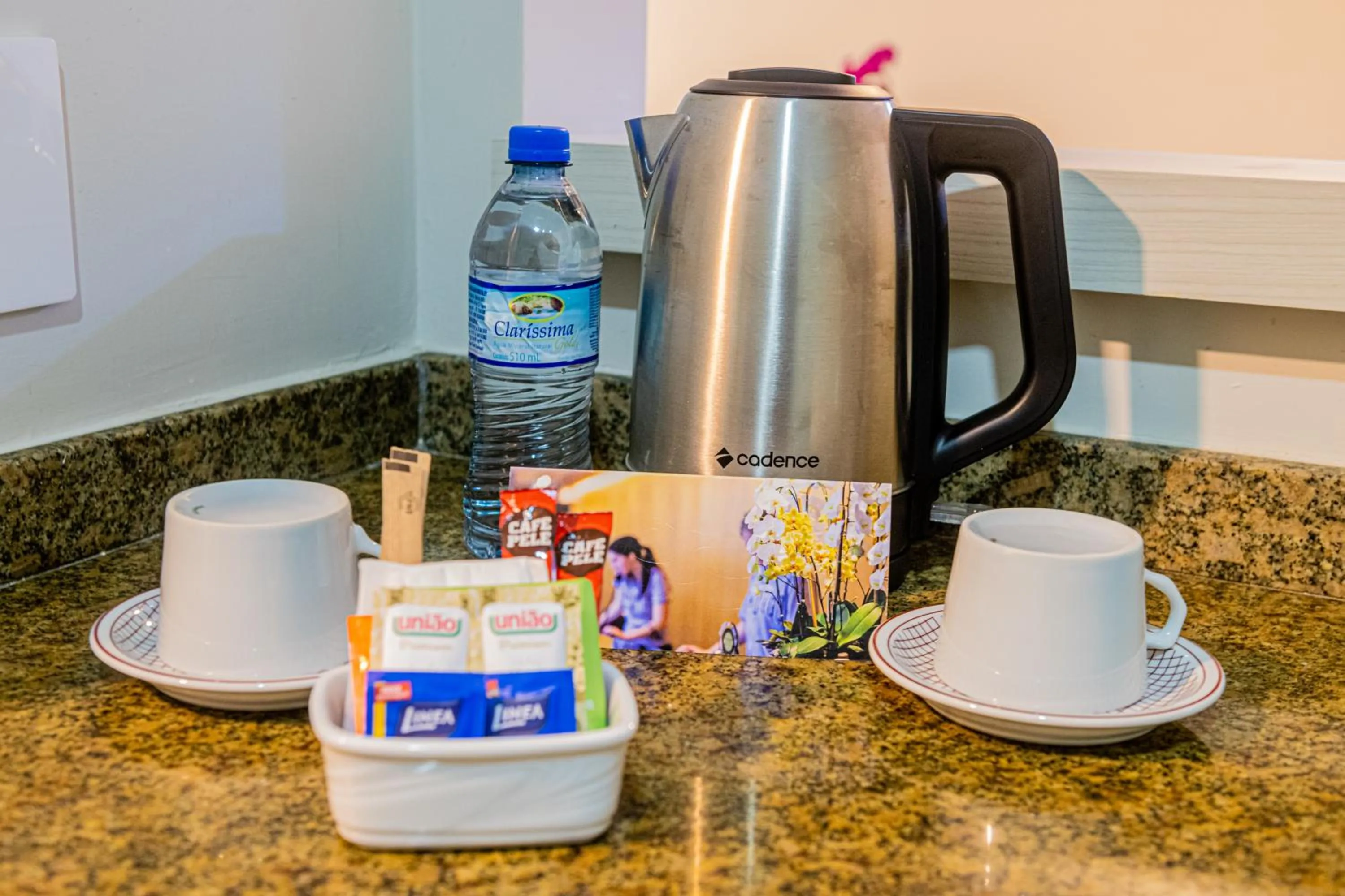 kitchen in Travel Inn Flats Jardins