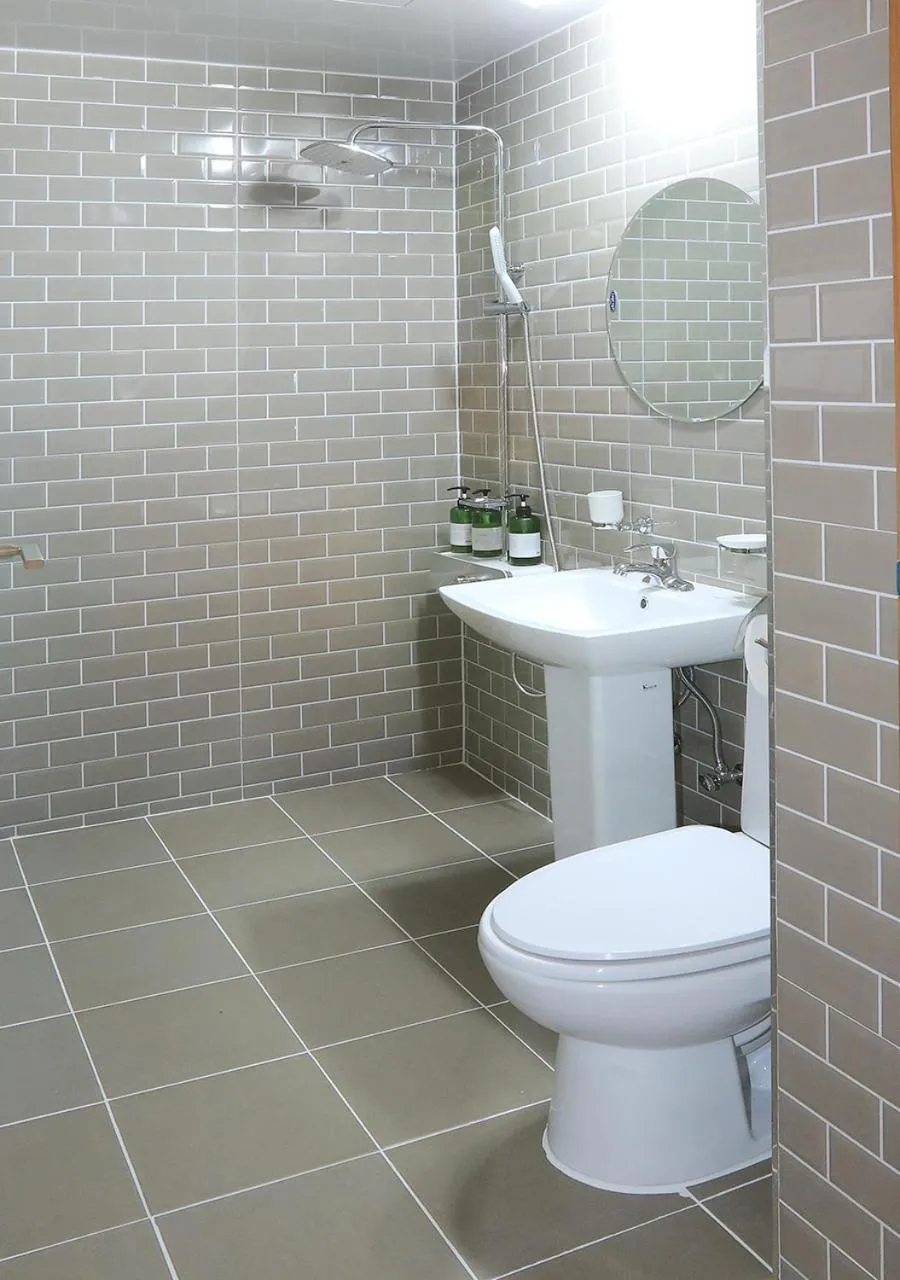 Bathroom in Maison Mini Hotel