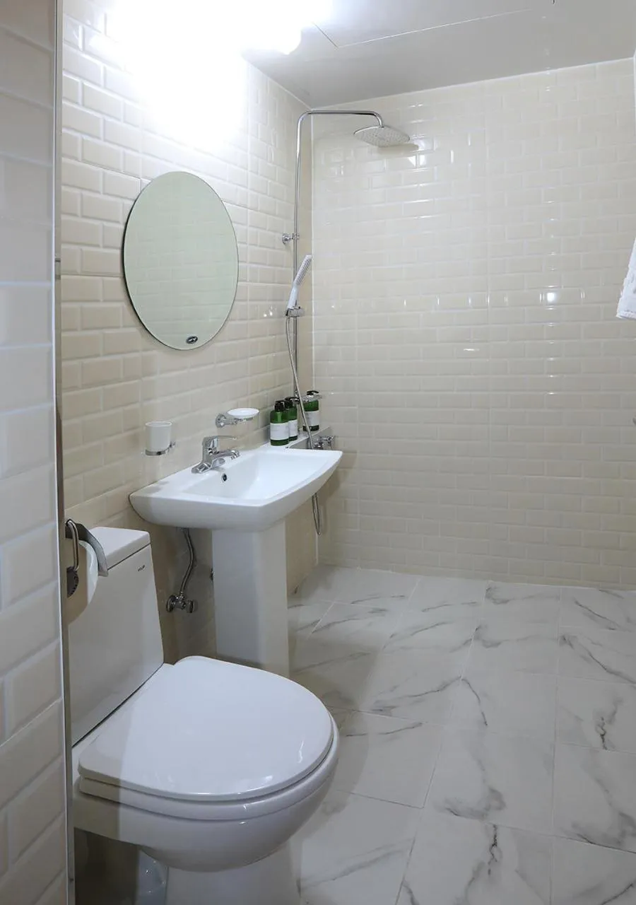 Bathroom in Maison Mini Hotel