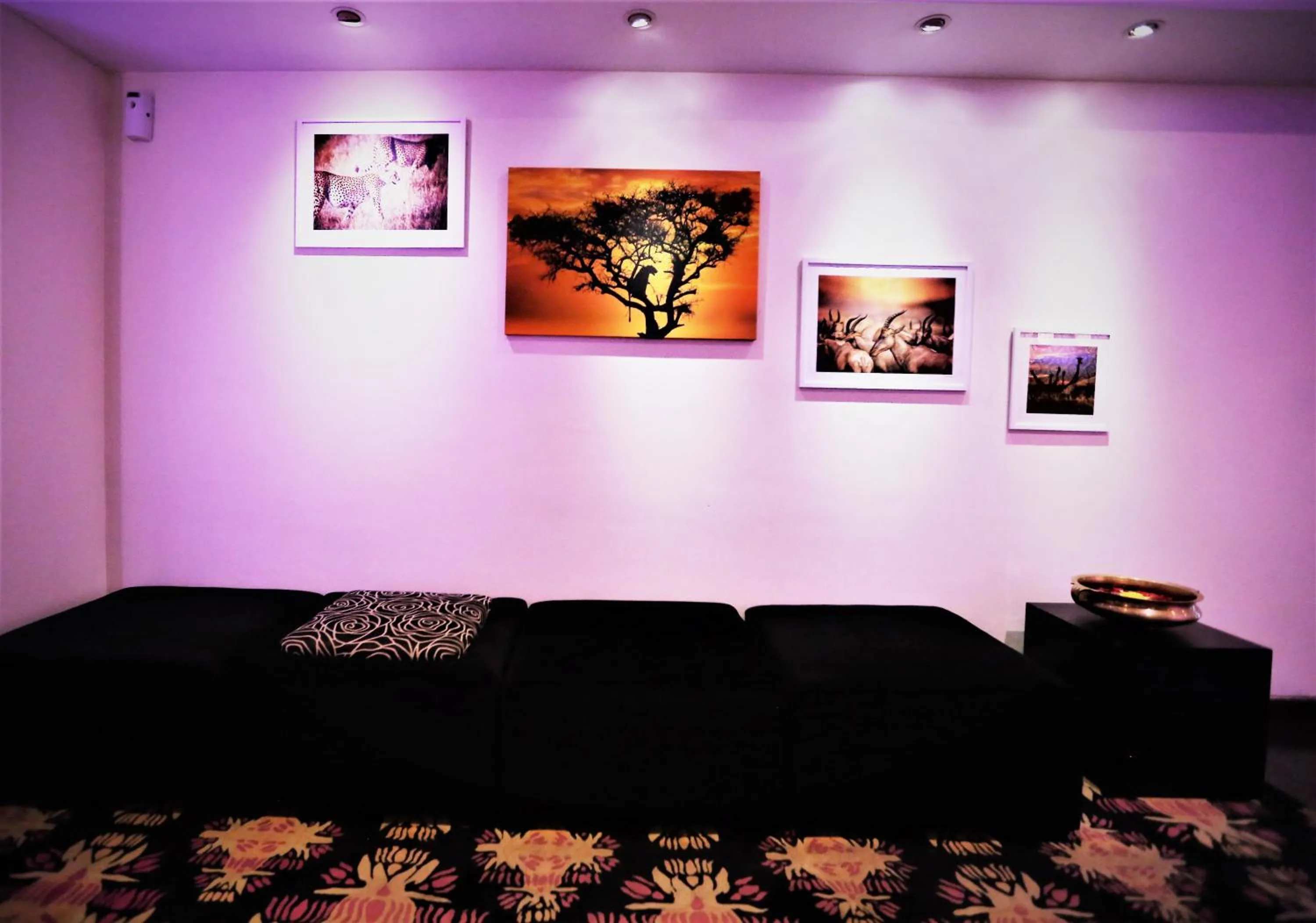 Lobby or reception in The Beatle