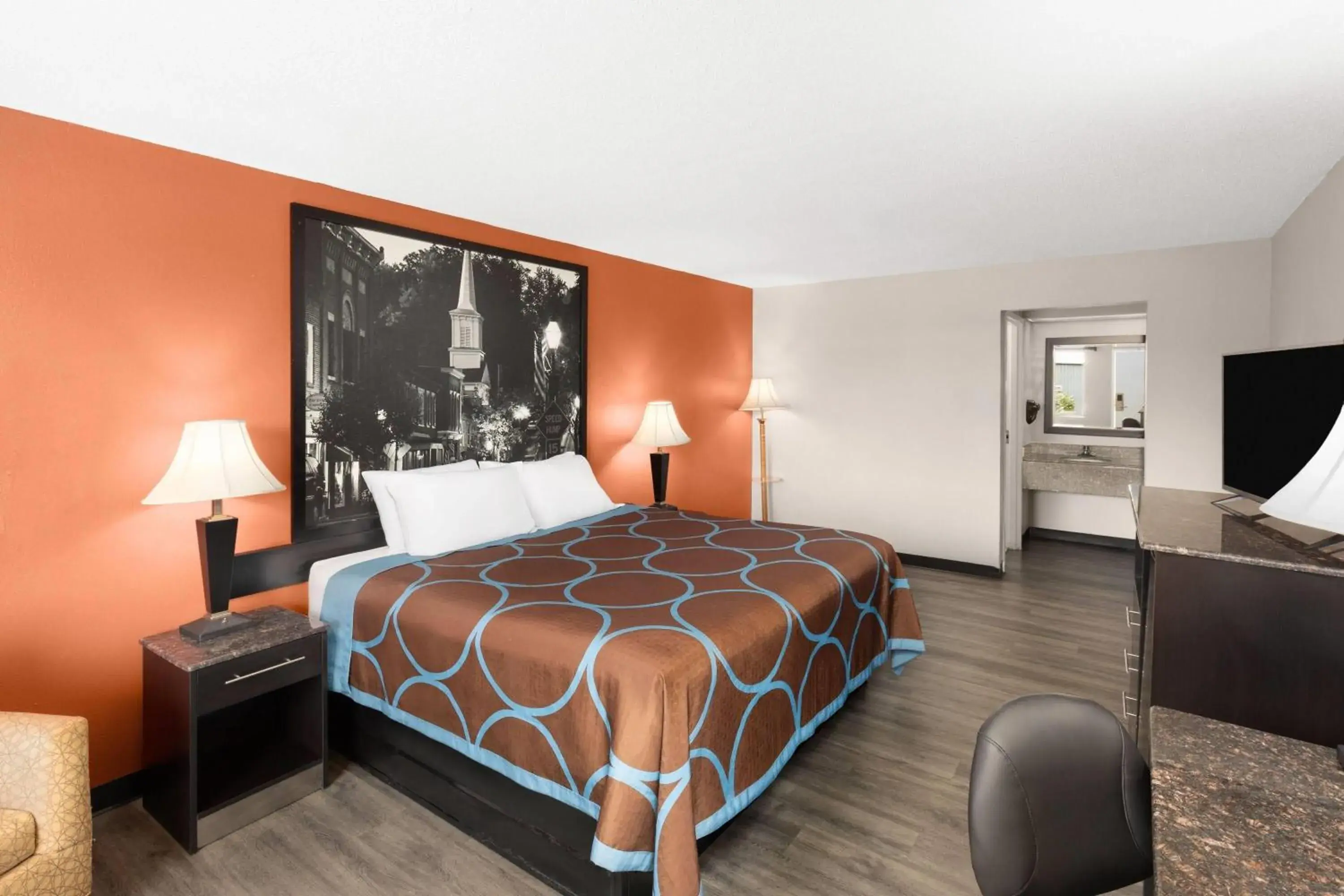 King Room - Smoking in Super 8 by Wyndham Bulls Gap Greeneville Area King Room - Smoking in Super 8 by Wyndham Bulls Gap Greeneville Area