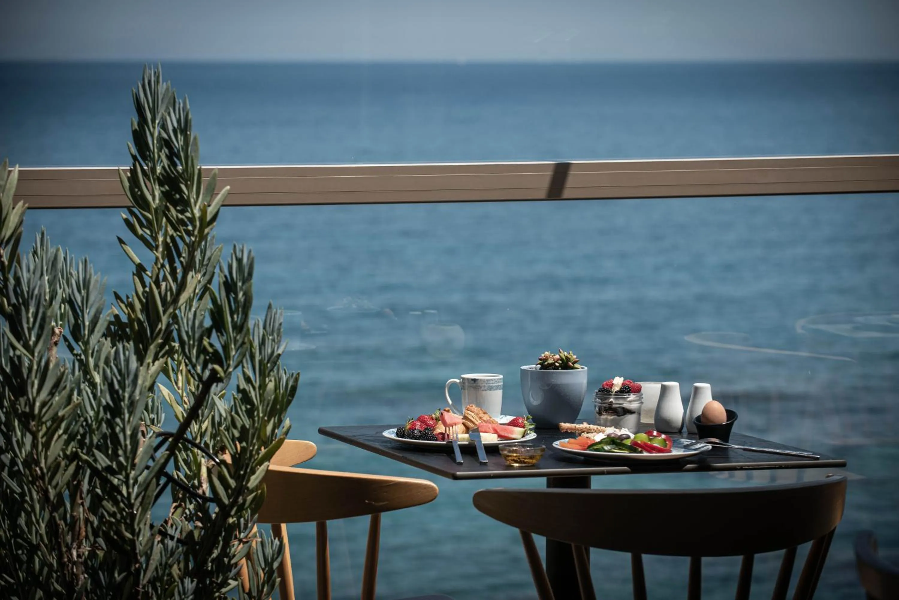 Food and drinks in Serenity Spritz Boutique Hotel - Adults Only