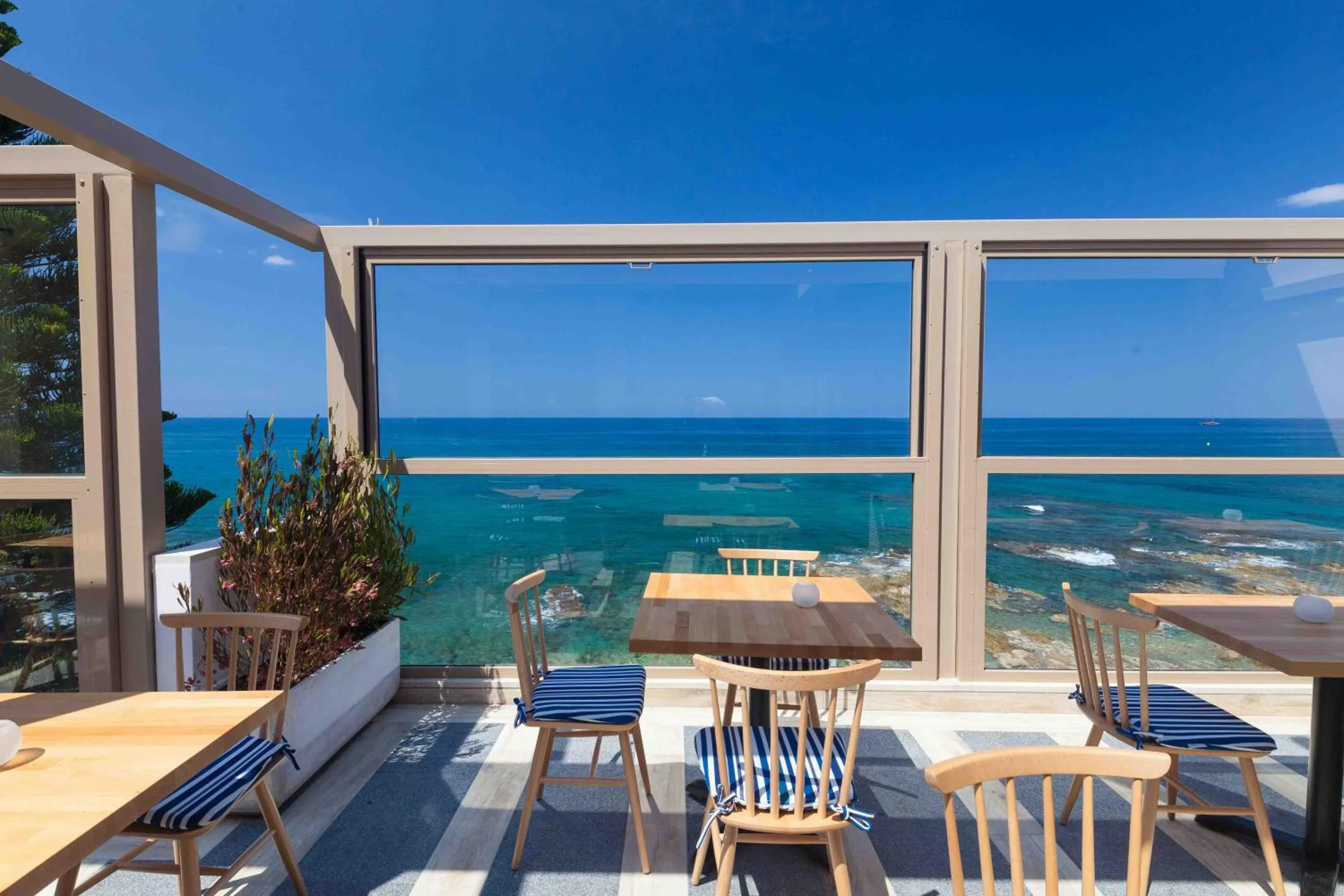 Restaurant/places to eat in Serenity Spritz Boutique Hotel - Adults Only