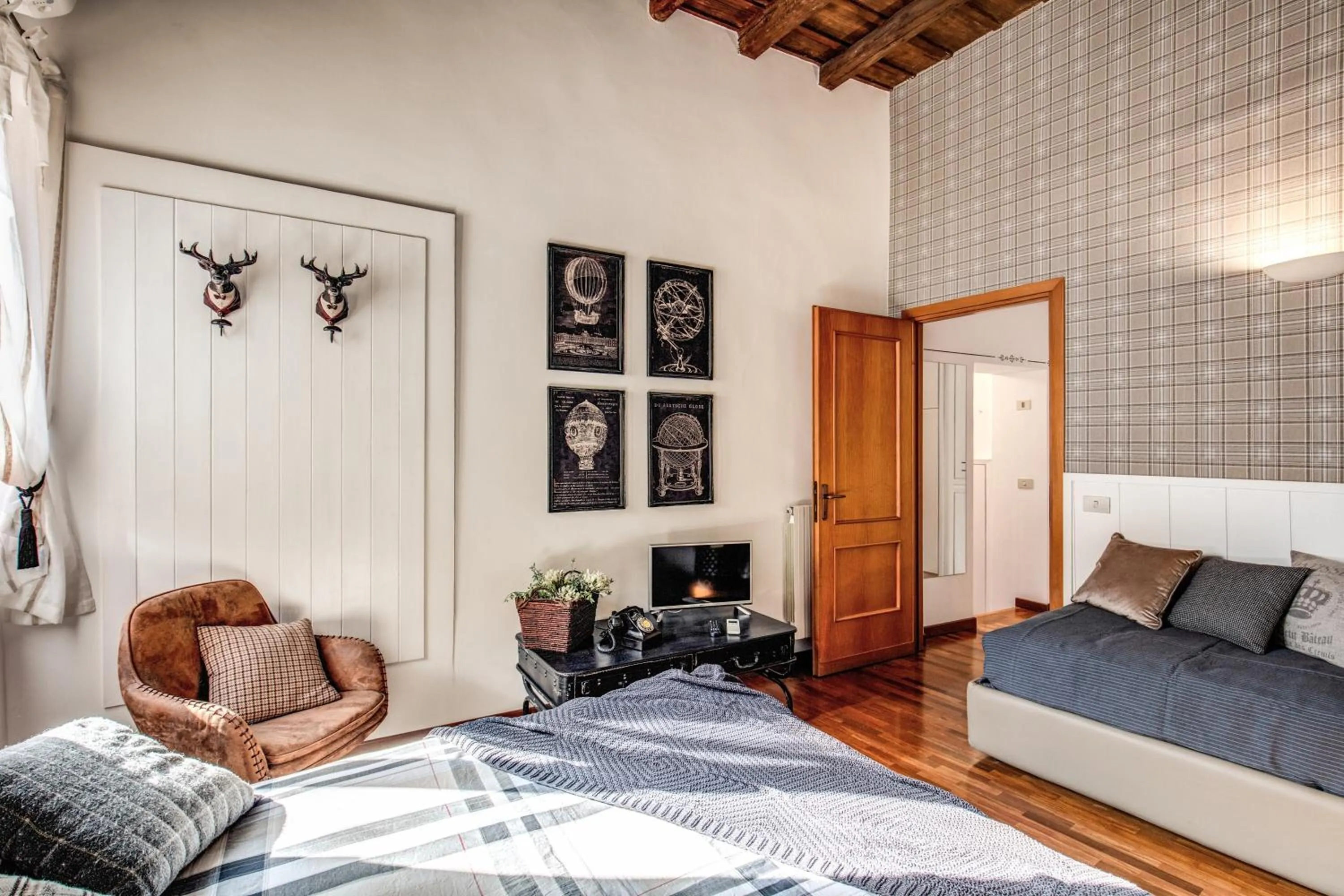 Bedroom, Bed in Colosseo Miracle Suite