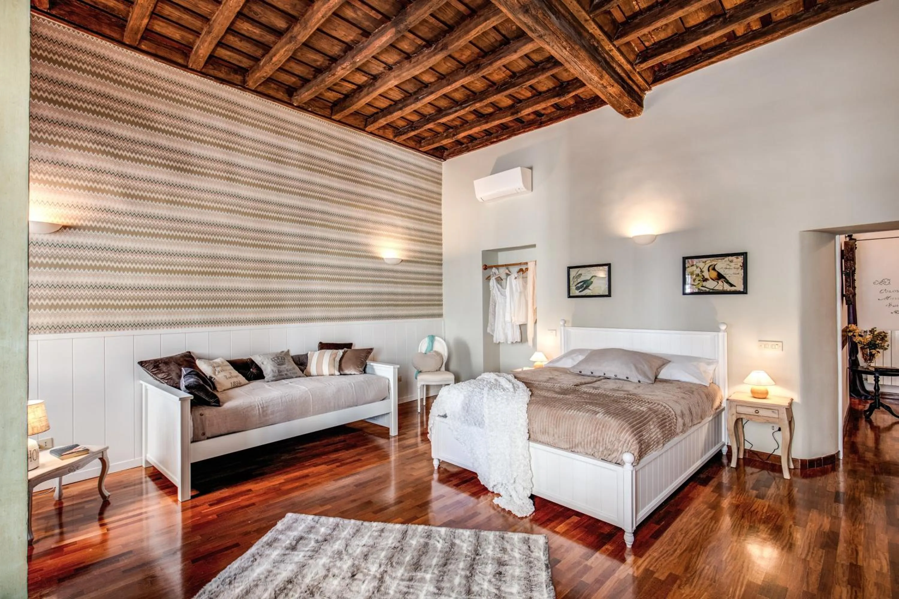 Bedroom, Bed in Colosseo Miracle Suite