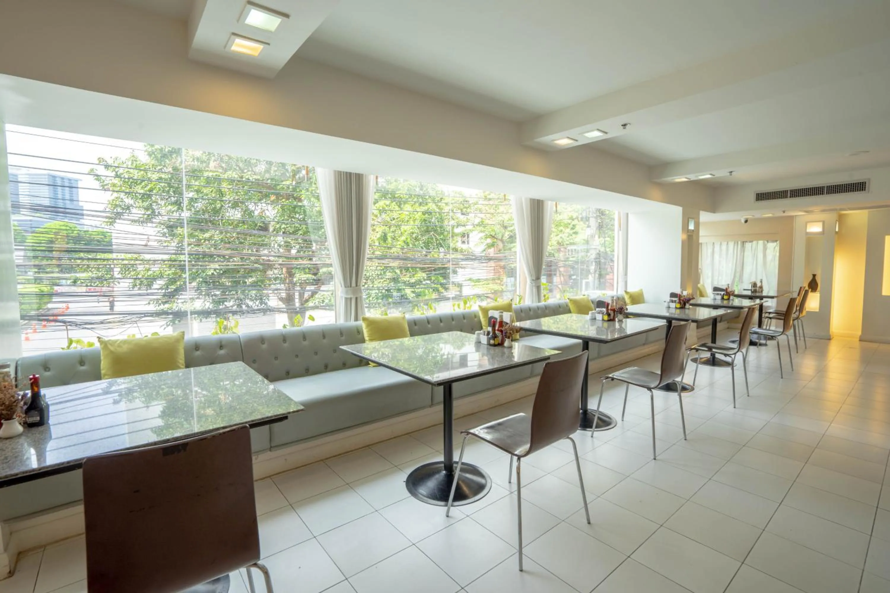 Buffet breakfast in AT EASE saladaeng by AETAS