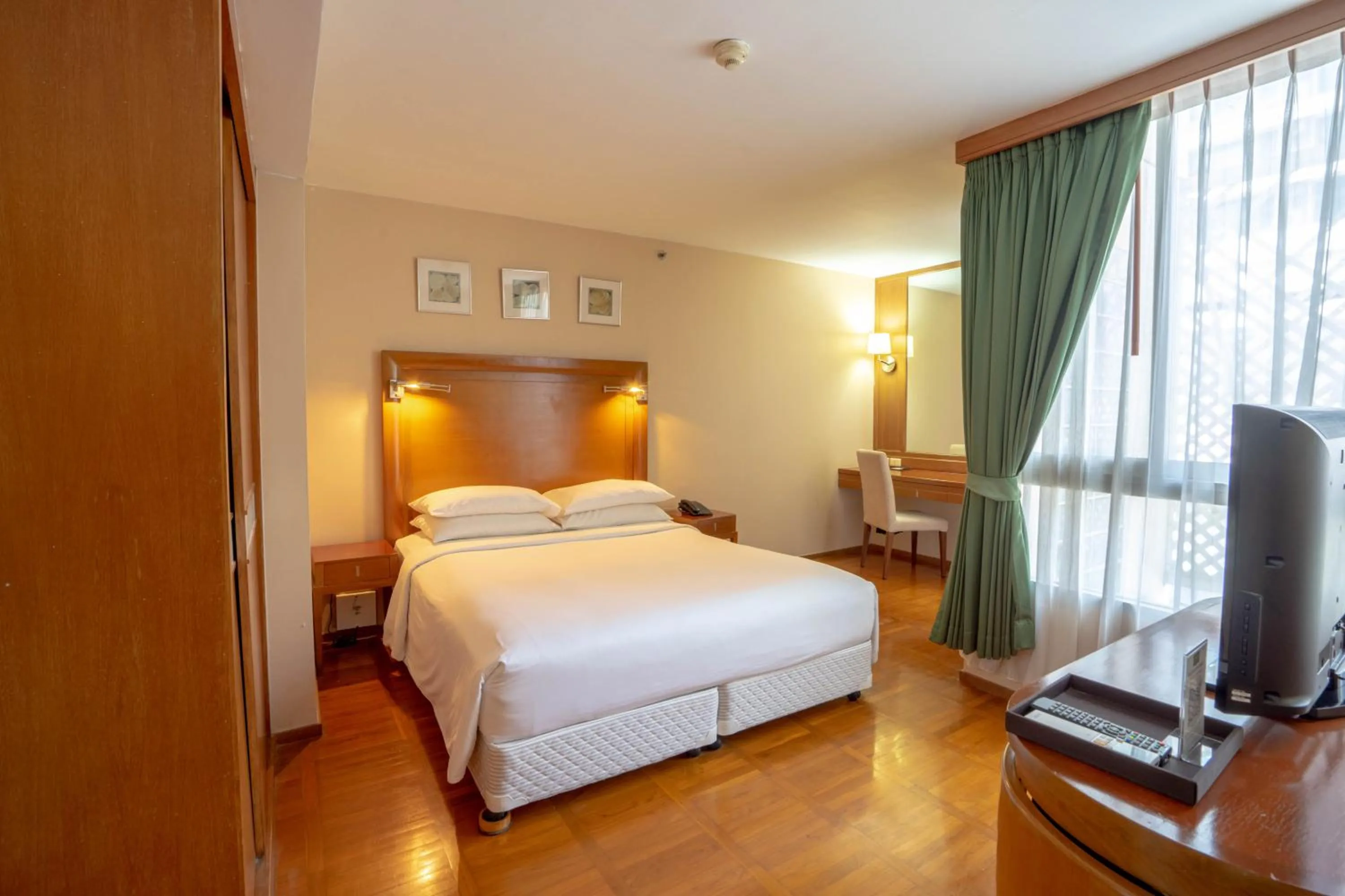 Bedroom, Bed in AT EASE saladaeng by AETAS