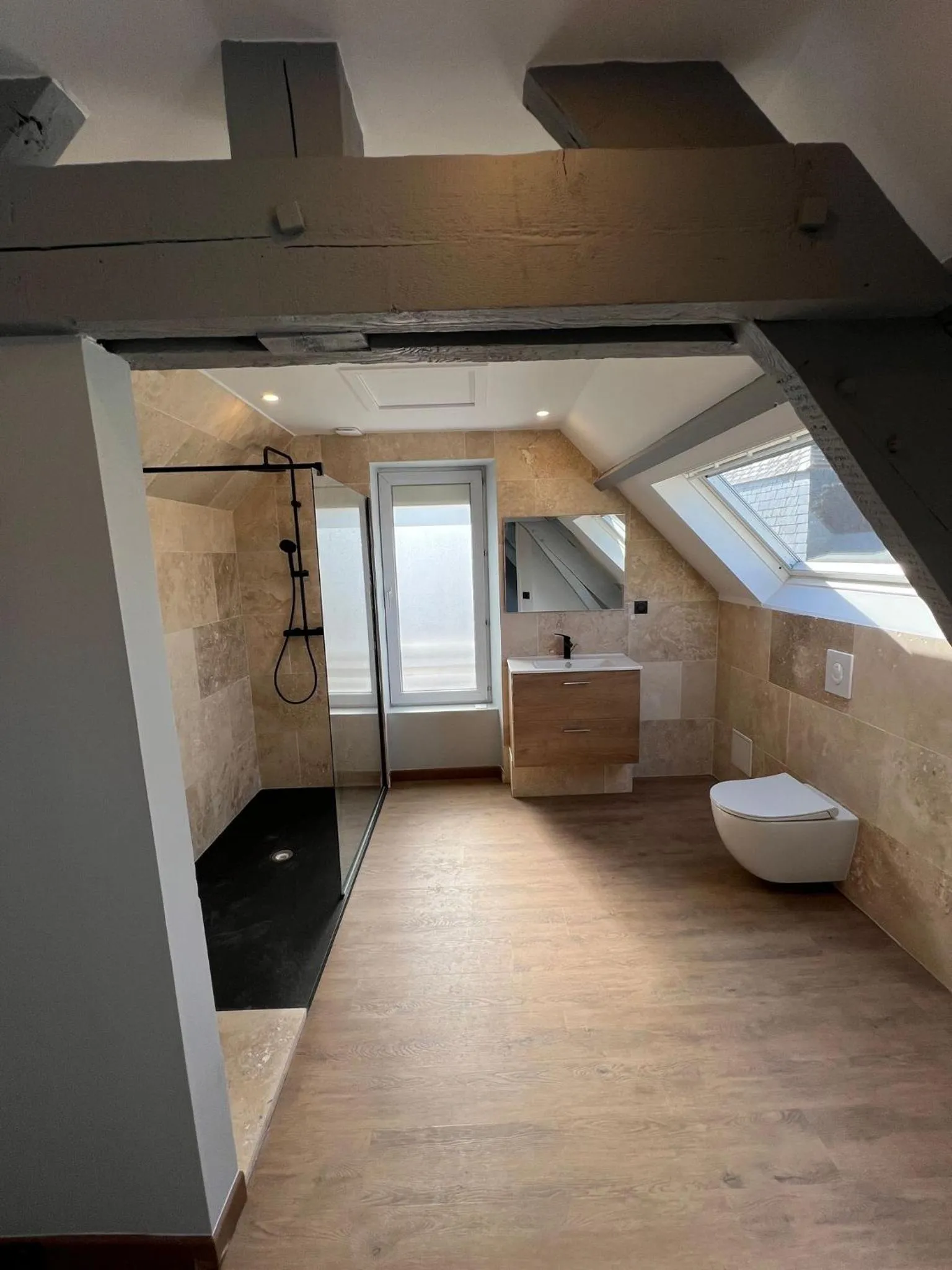 Toilet in Maison d'Alice - avec SPA