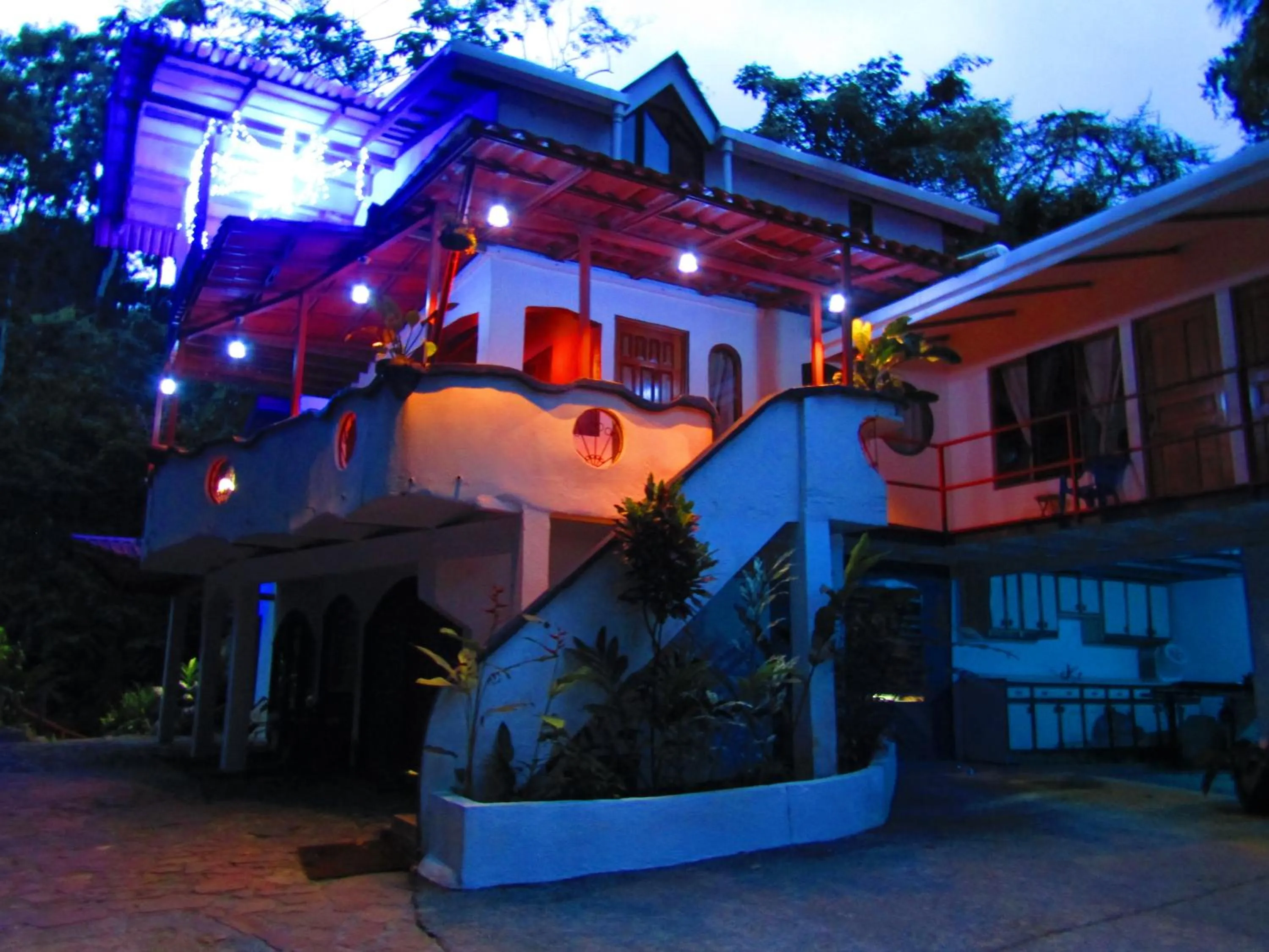 Facade/entrance in Agua Inn