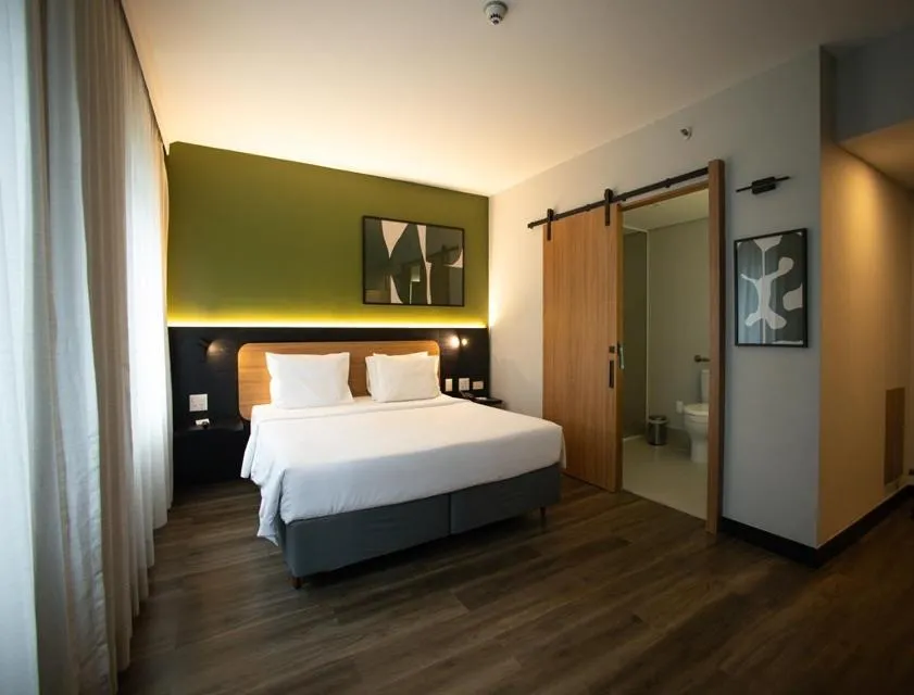 Bed in Park Inn by Radisson Berrini