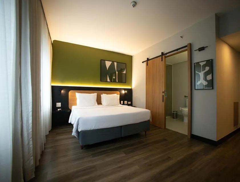 Bed in Park Inn by Radisson Berrini