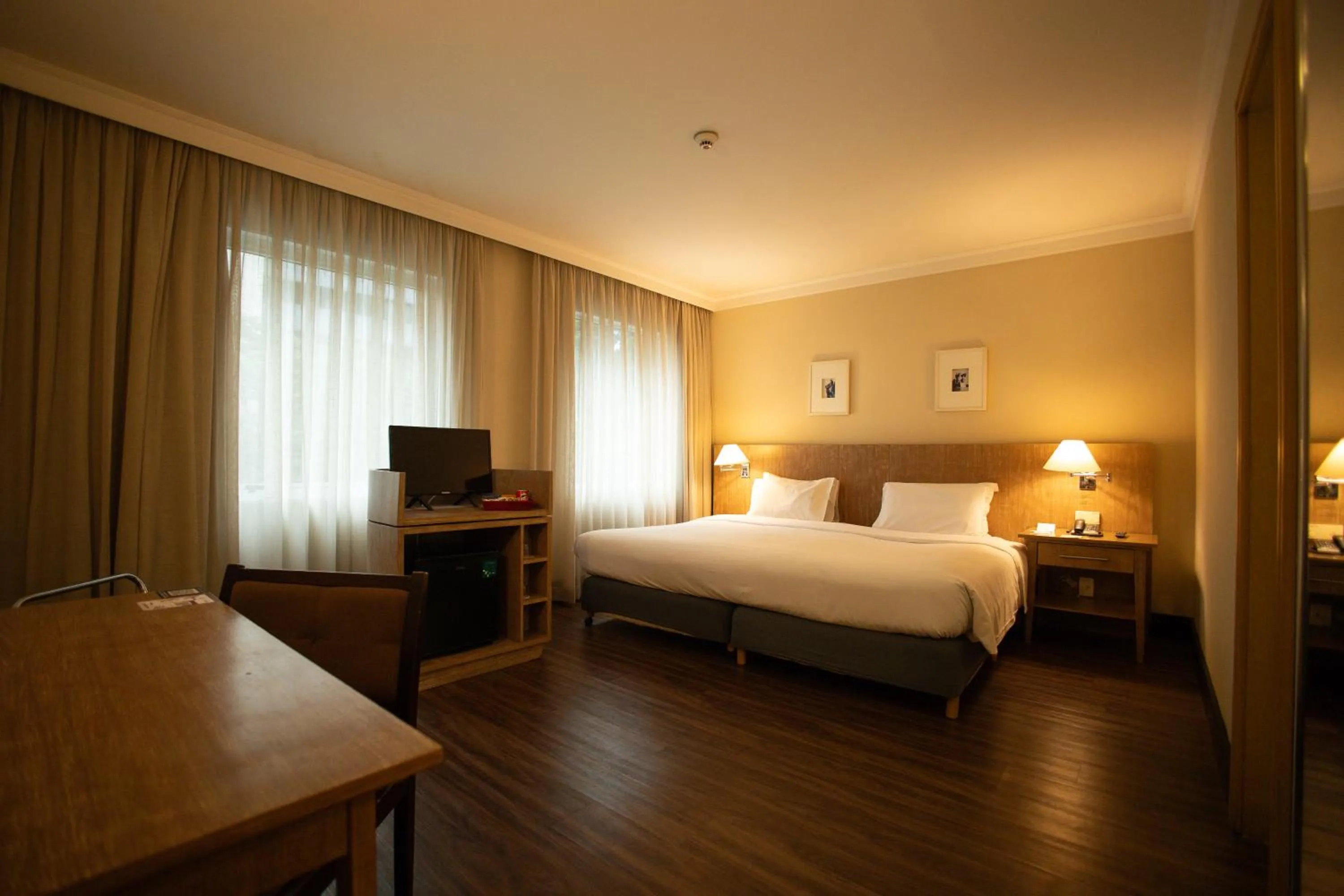 Bedroom, Bed in Park Inn by Radisson Berrini