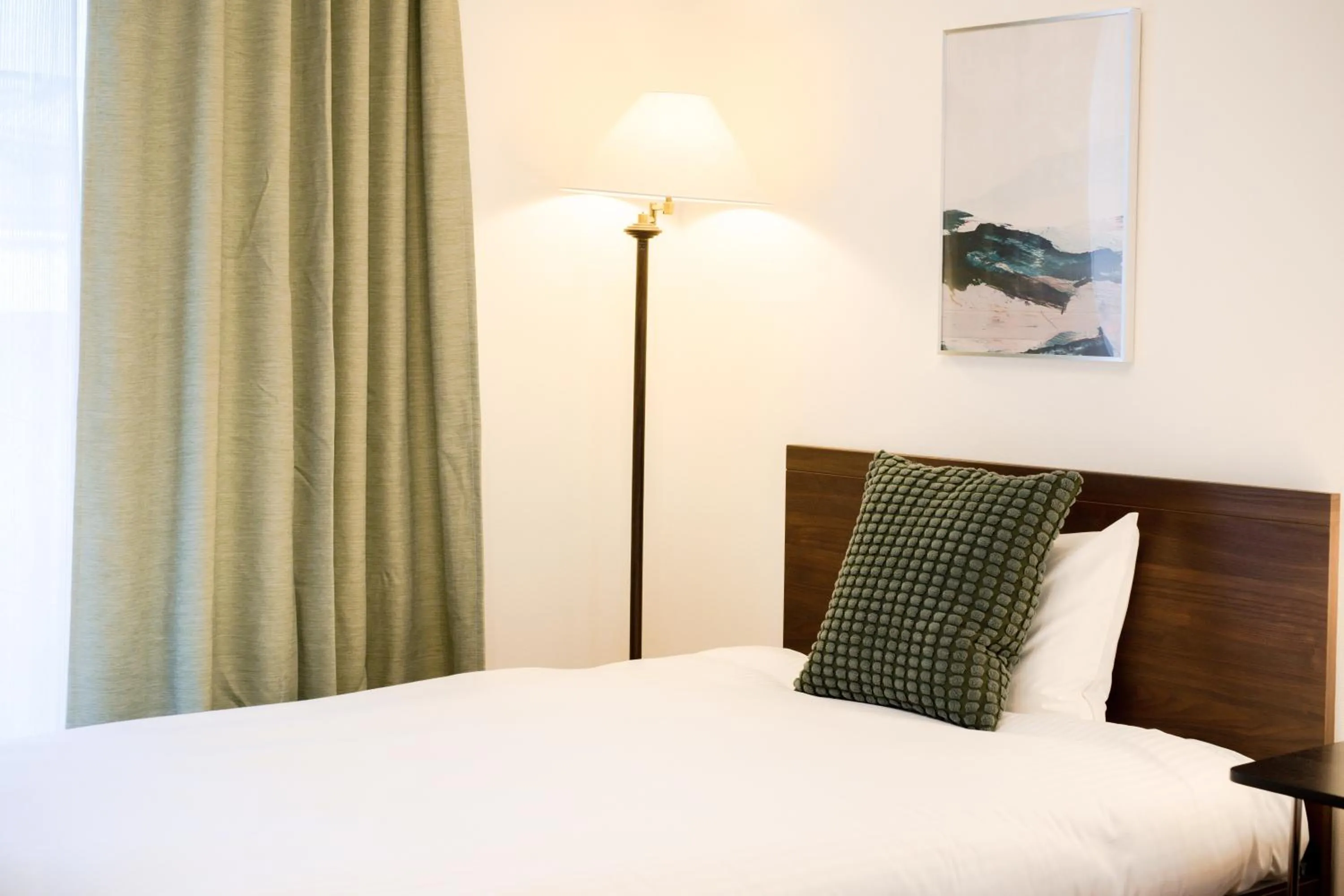 Bed in GuestHouse MIYABI