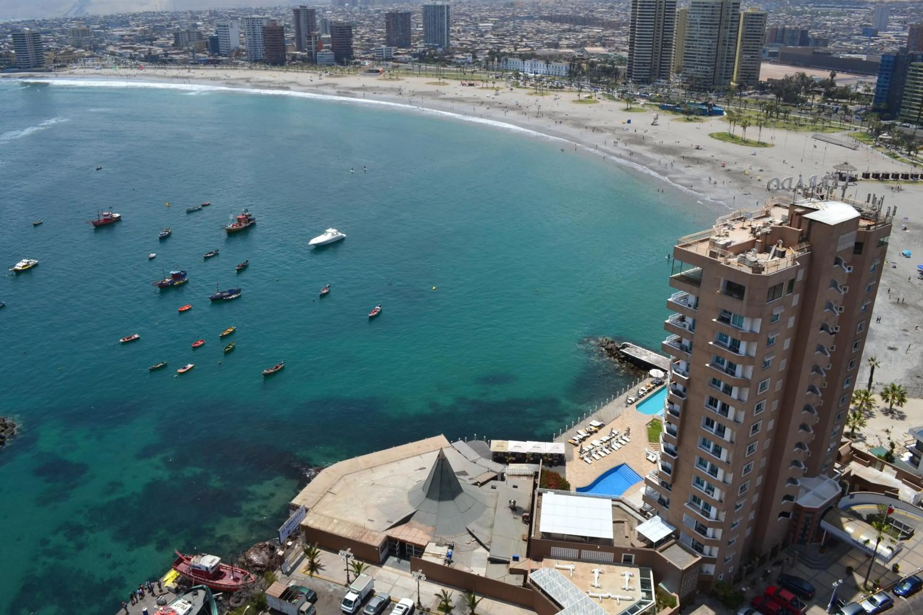 Facade/entrance in Terrado Suites Iquique