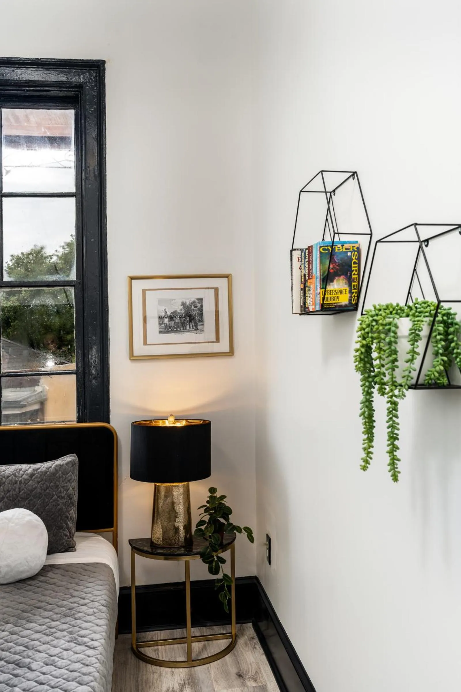 Decorative detail in Saint Philip Residence