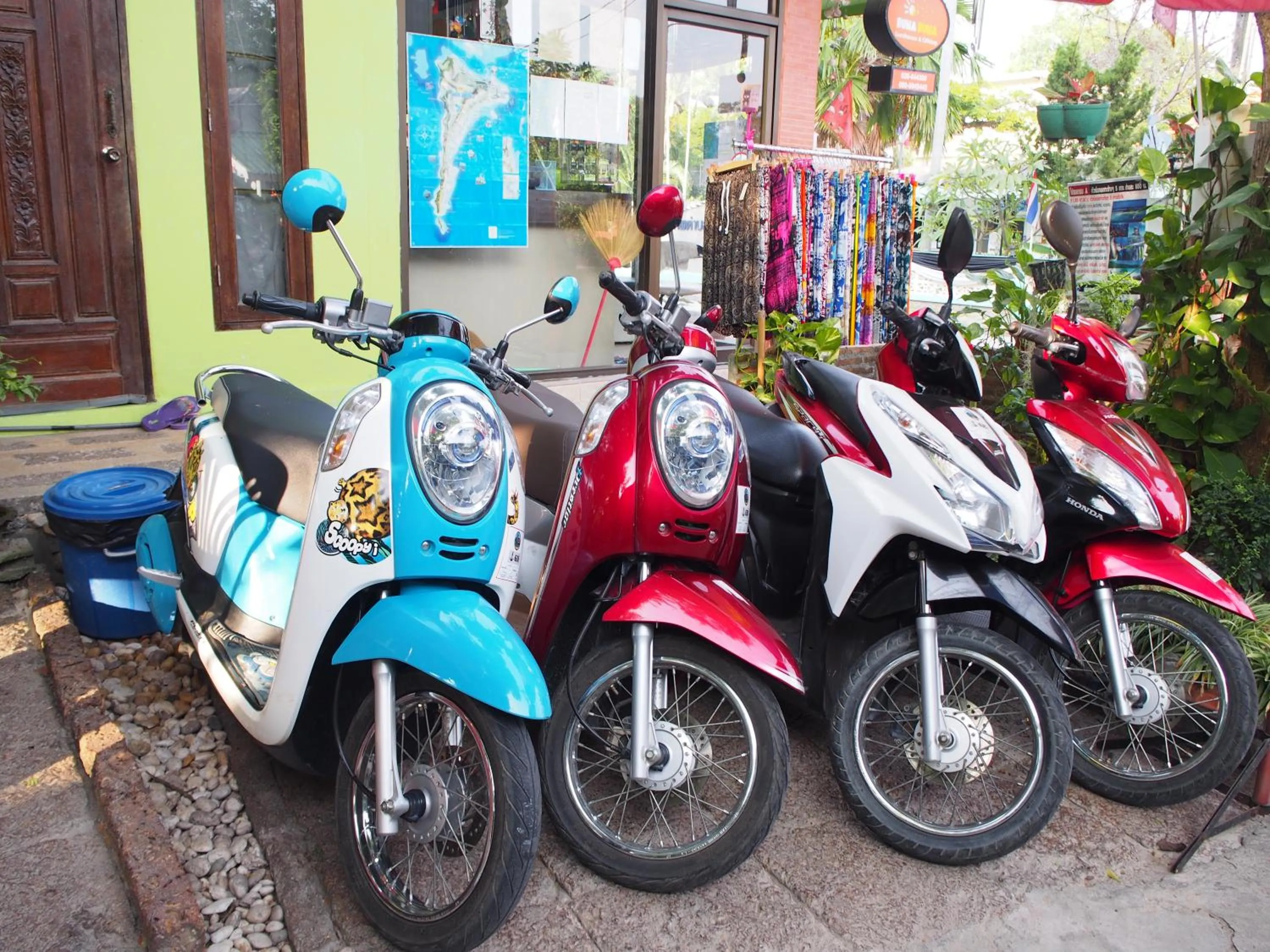 Activities in Samed Runa Village