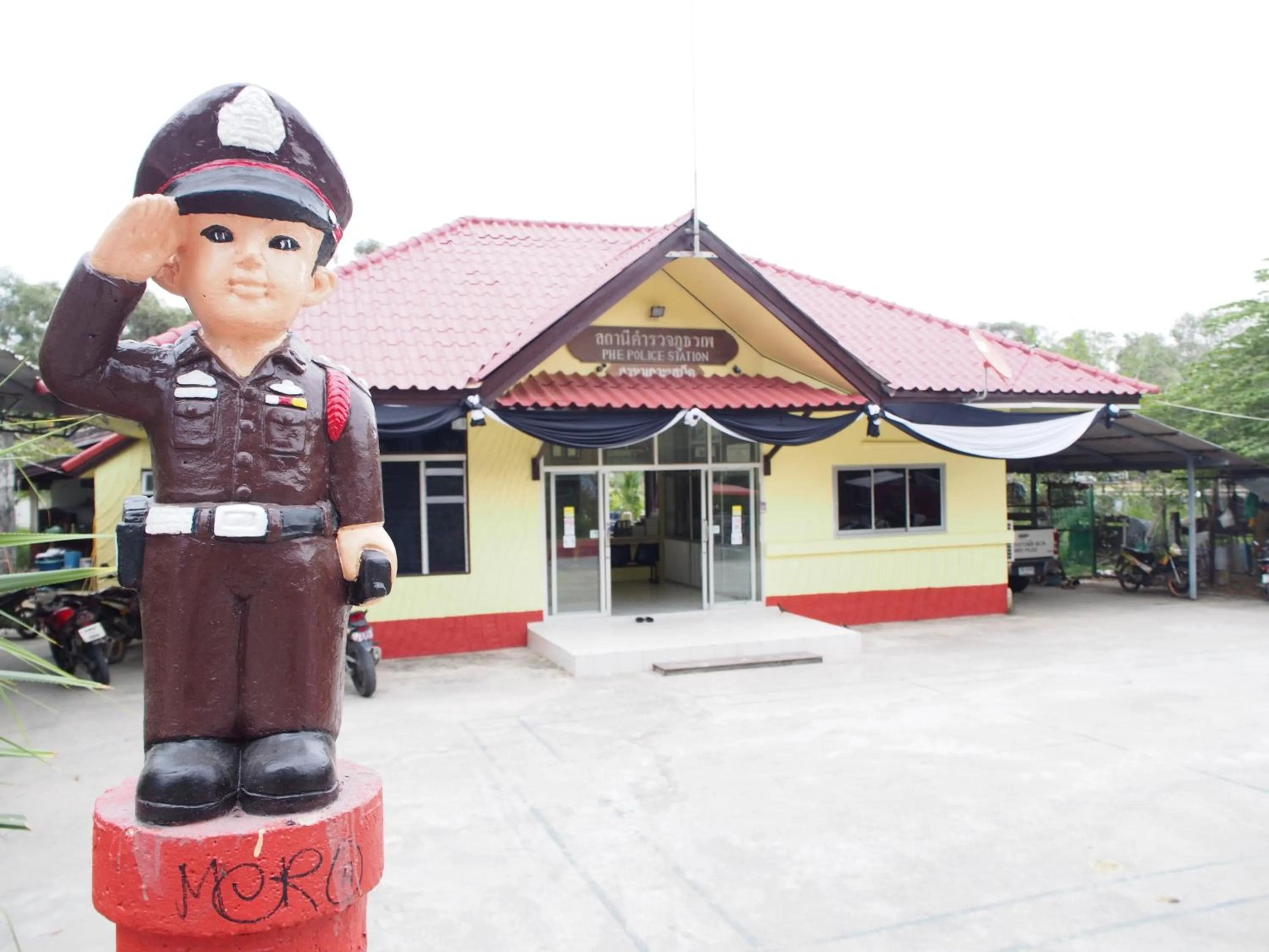 Neighbourhood in Samed Runa Village