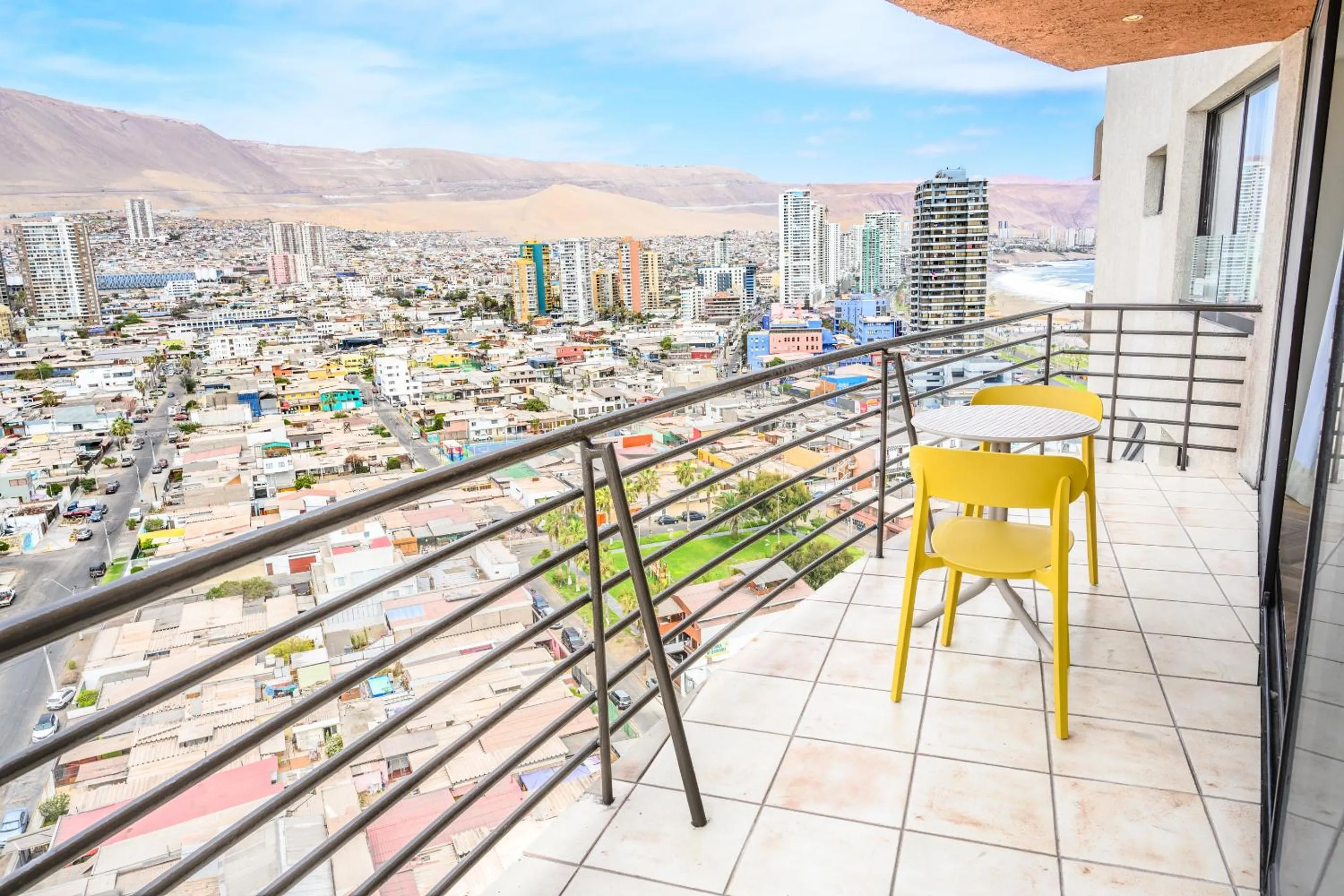 Balcony/Terrace in Studio 56 Apart Hotel by Terrado Iquique