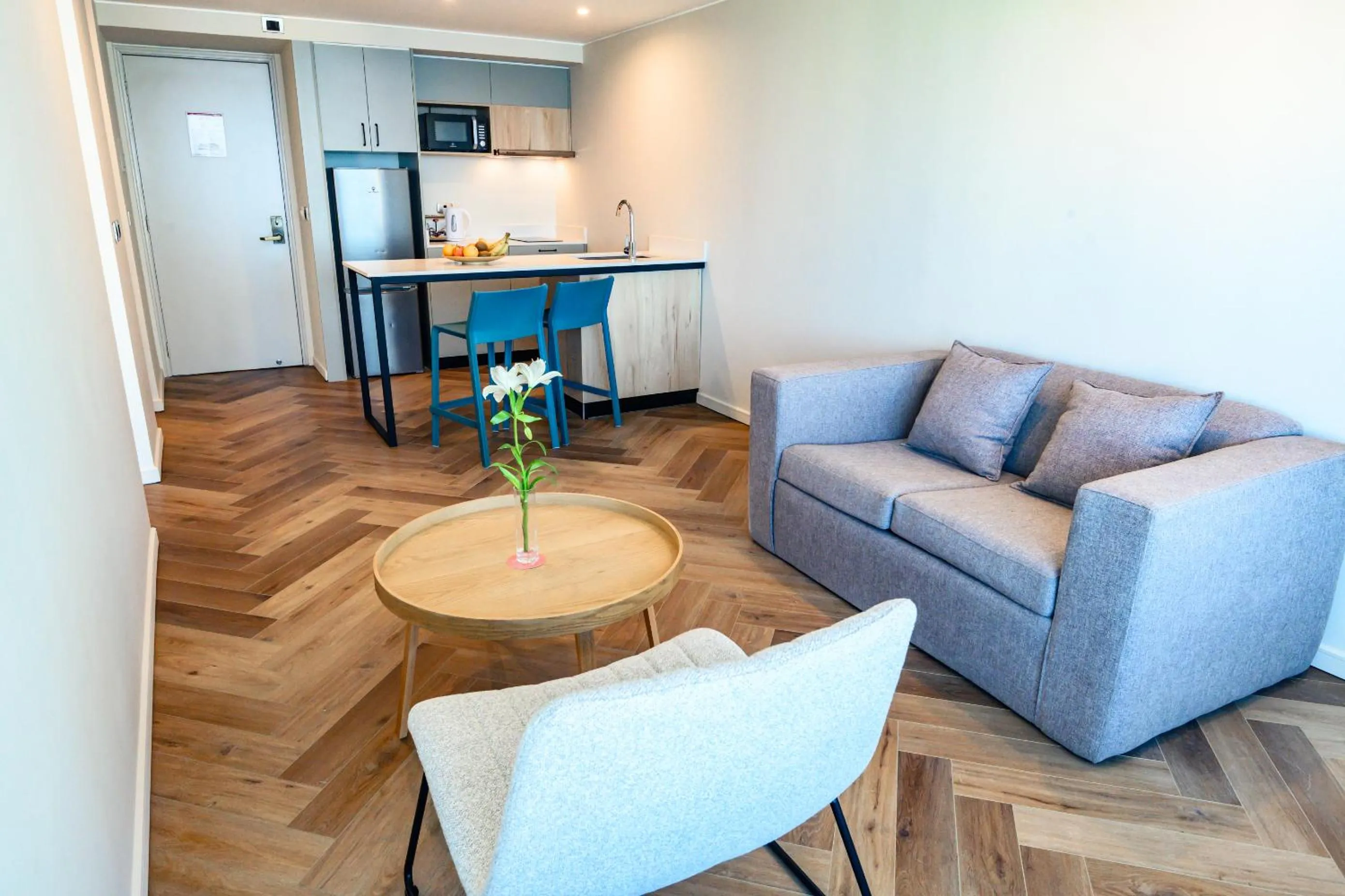 Kitchen or kitchenette in Studio 56 Apart Hotel by Terrado Iquique