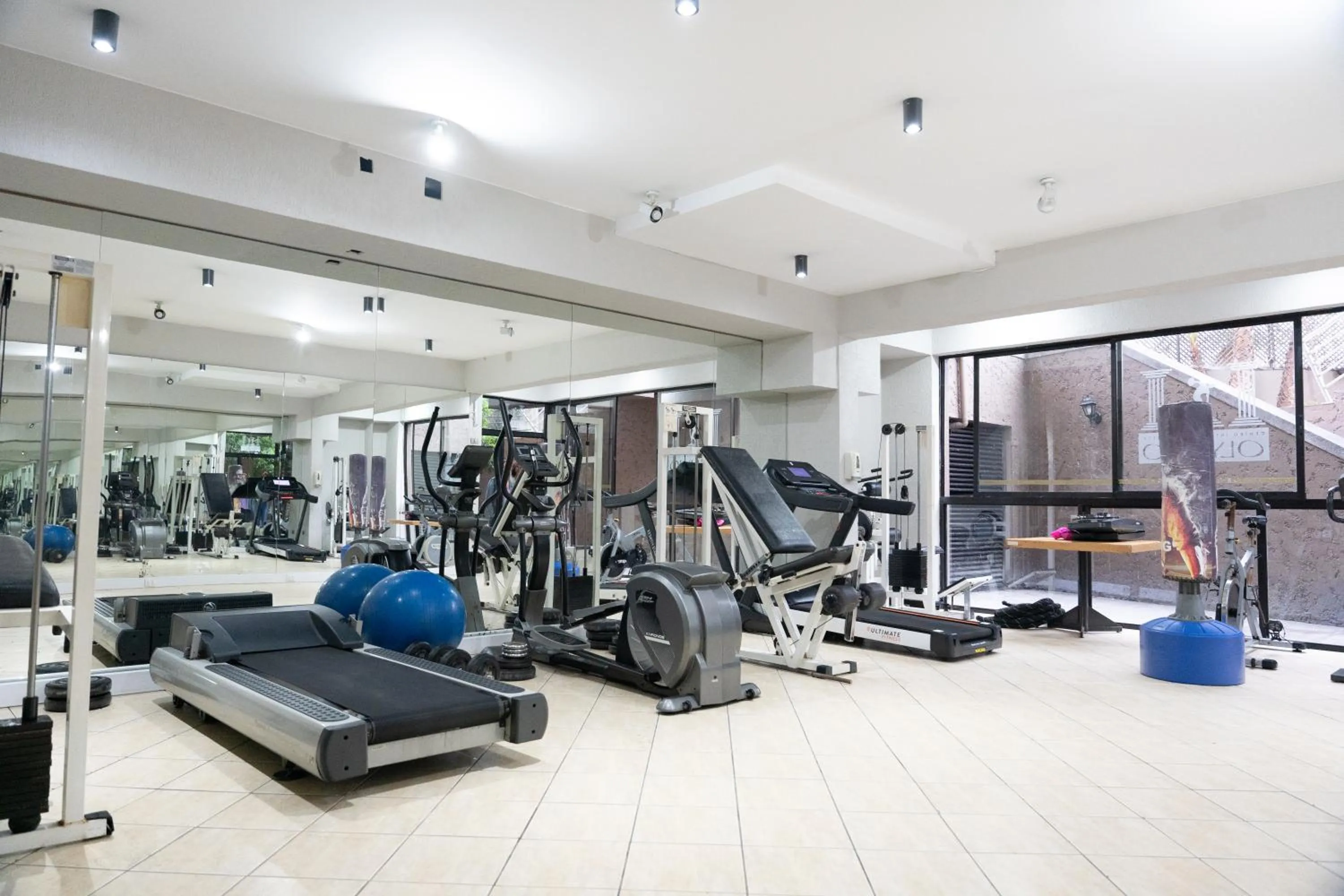 Fitness centre/facilities in Studio 56 Apart Hotel by Terrado Iquique