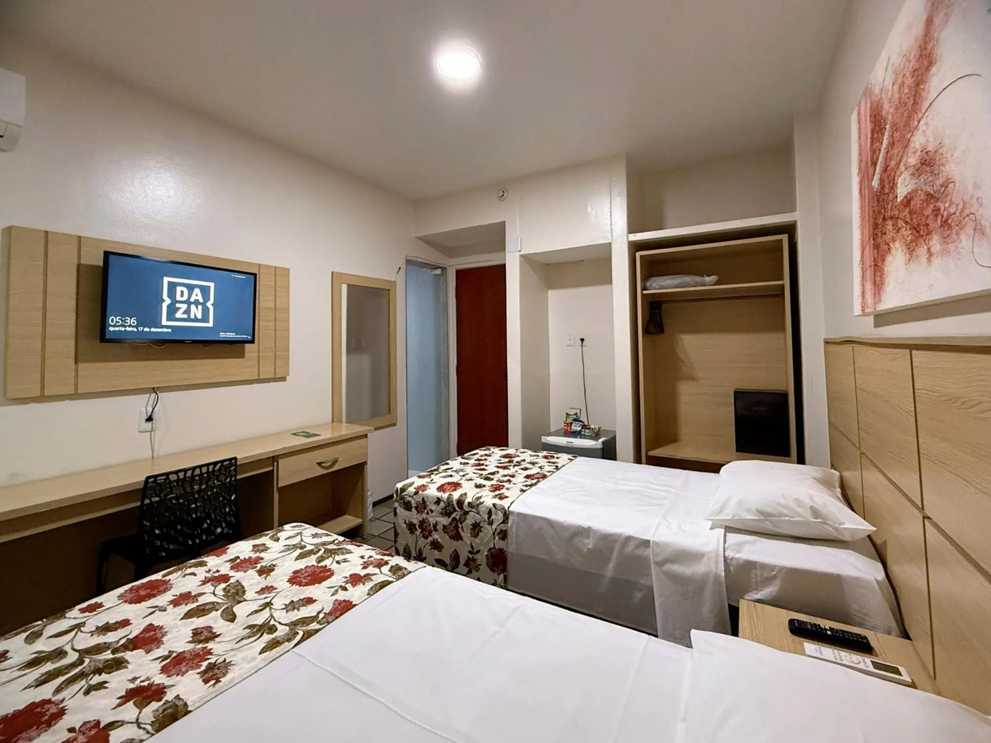 Photo of the whole room, Bed in Hotel Dan Inn Express Salvador By Nacional Inn