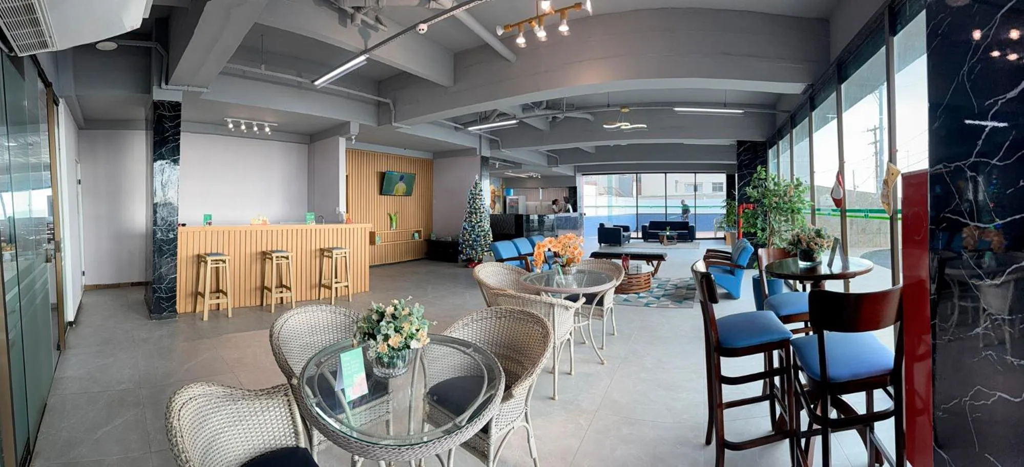 Lobby or reception in Hotel Dan Inn Express Salvador By Nacional Inn