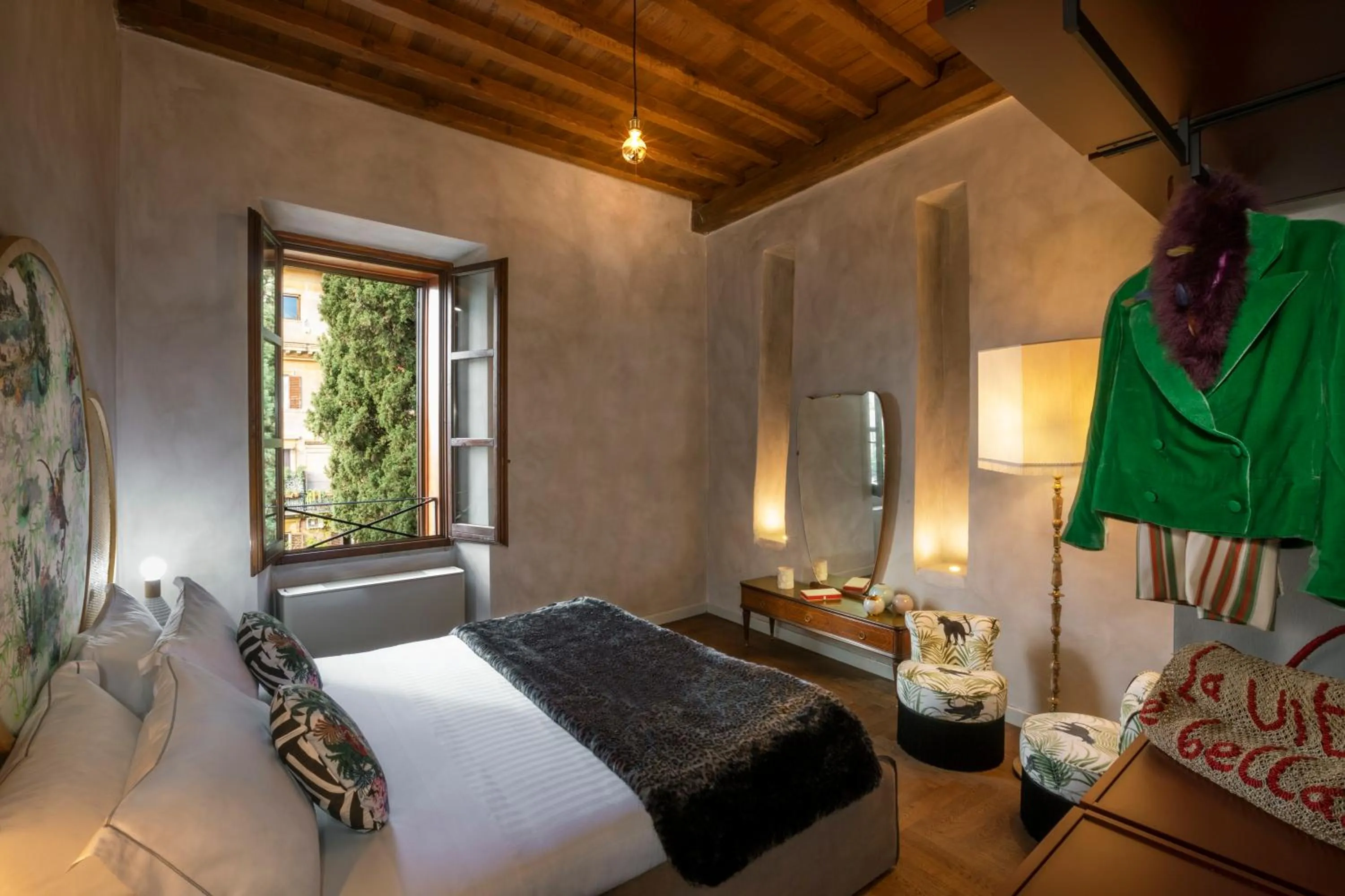 Bedroom, Bed in Palm Suites - Small Luxury Hotels of the World