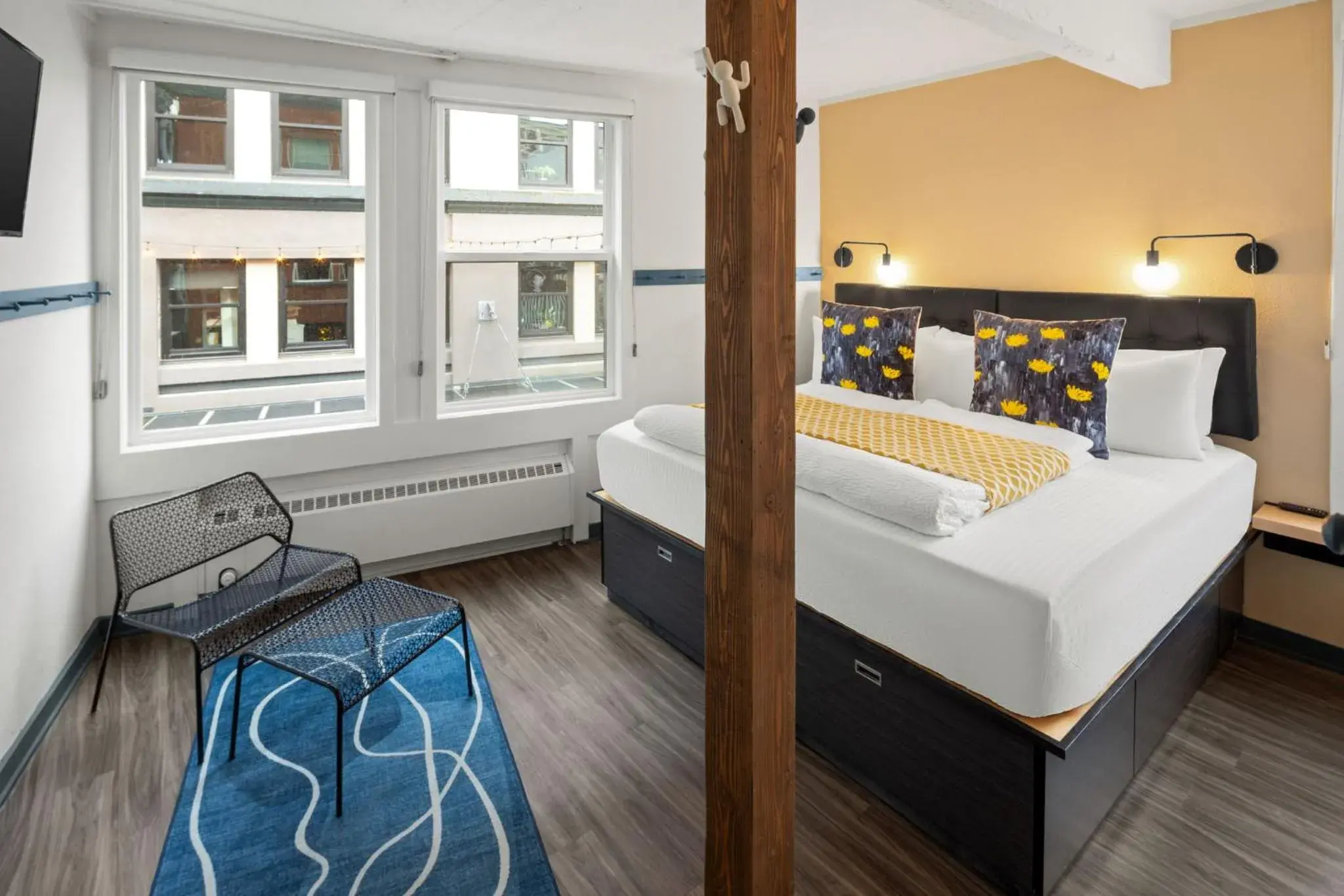 Superior King Room in Silverbow Inn Superior King Room in Silverbow Inn