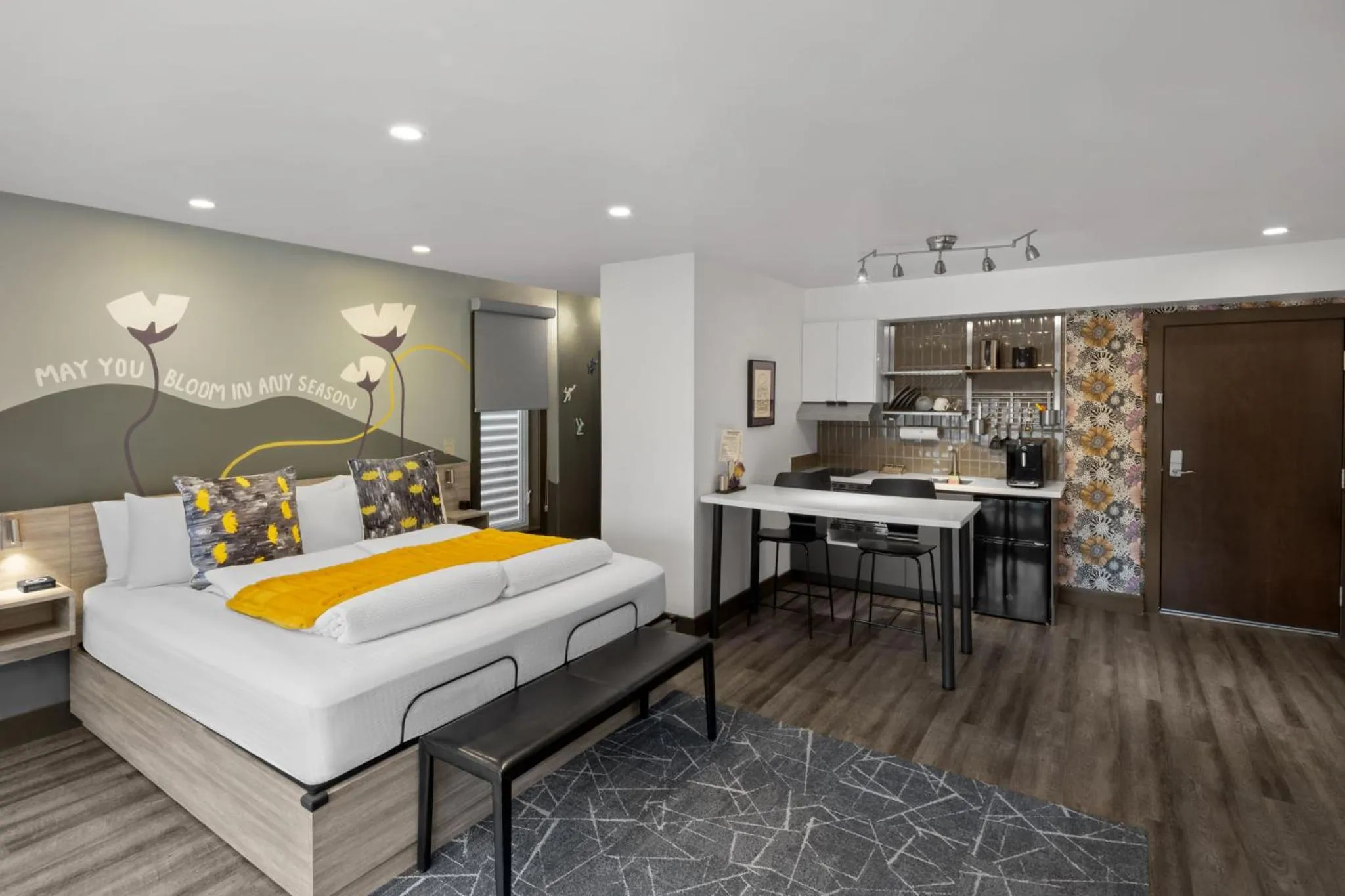 Bed in Silverbow Inn