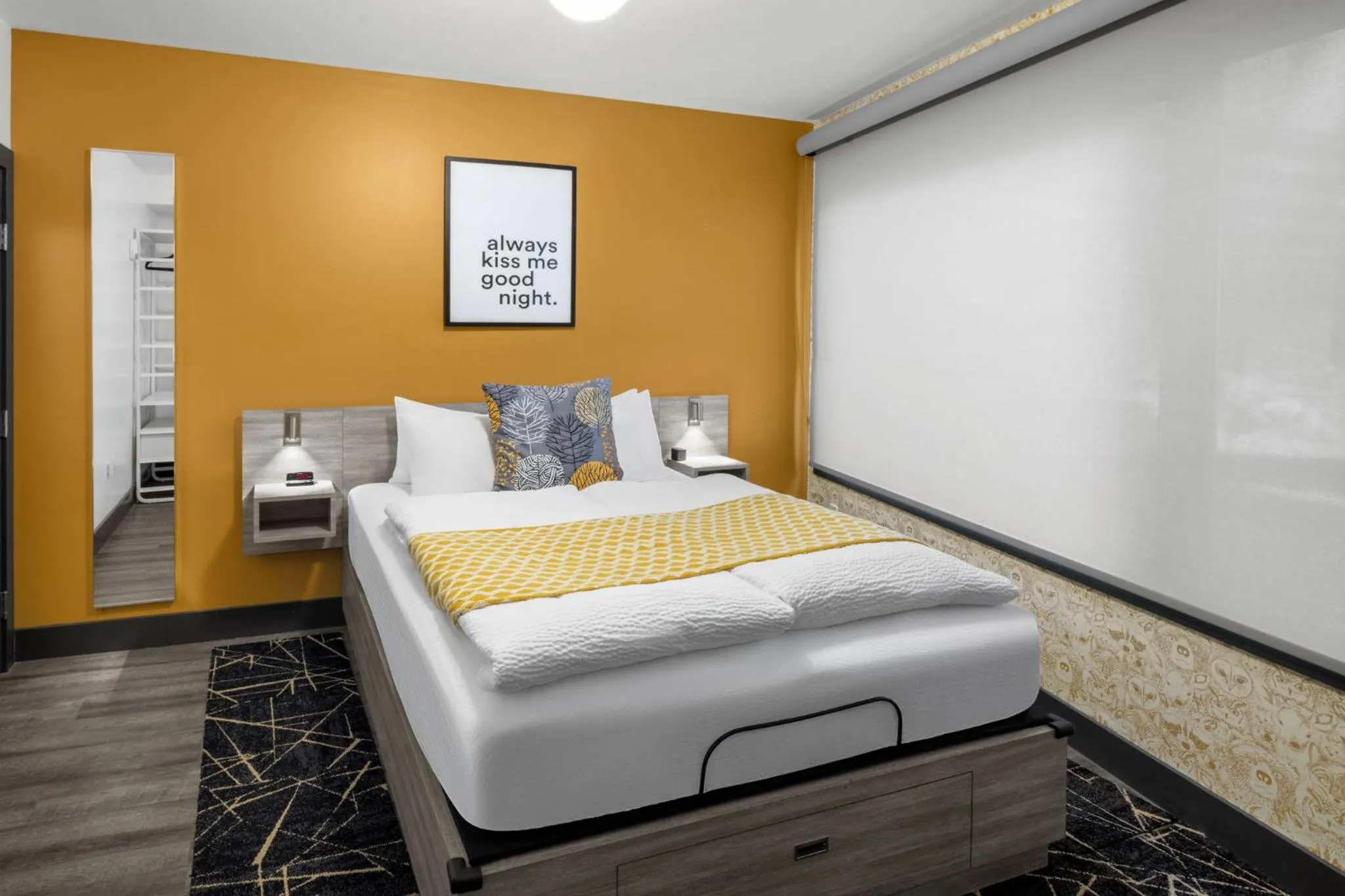 Bed in Silverbow Inn