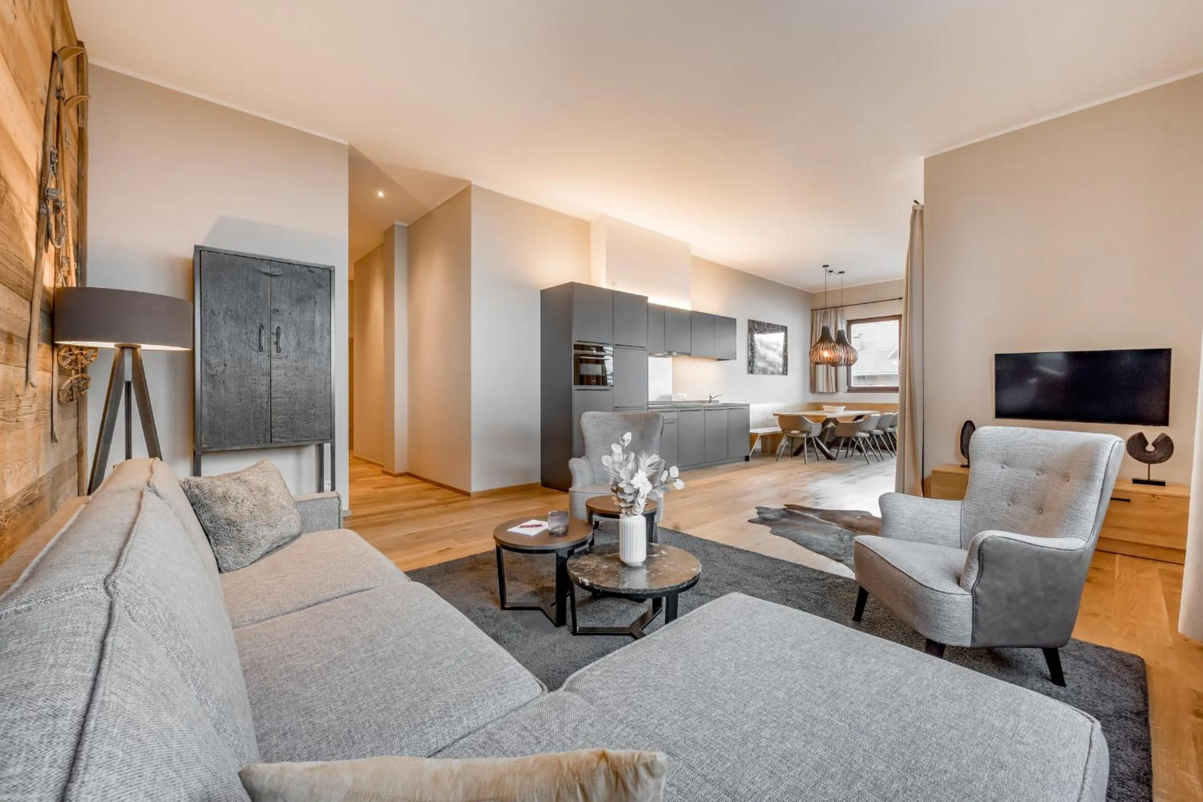 Living room in AlpenParks Hotel & Apartment Arlberg Warth mit Pool