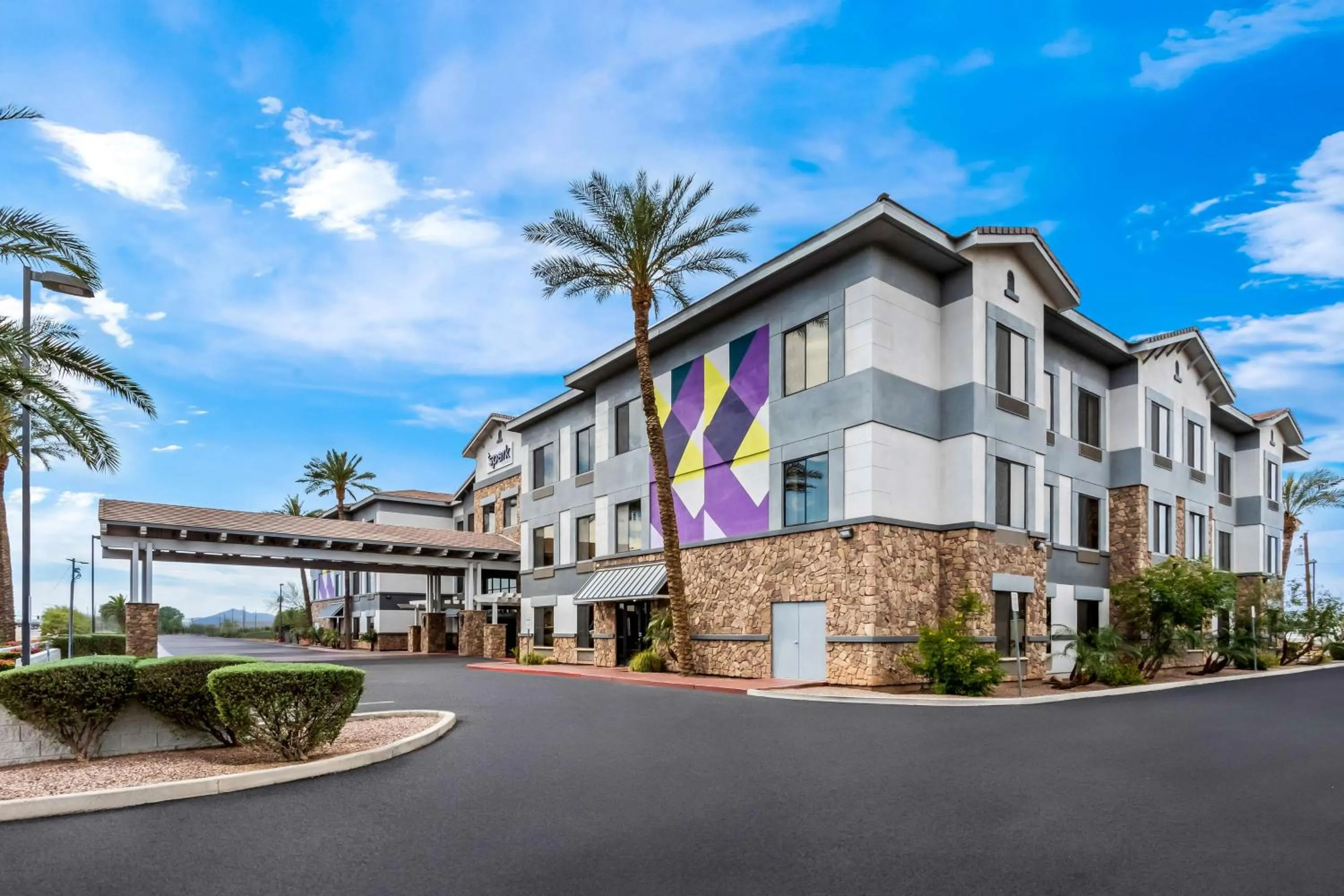 Property building in Spark by Hilton Phoenix East Mesa