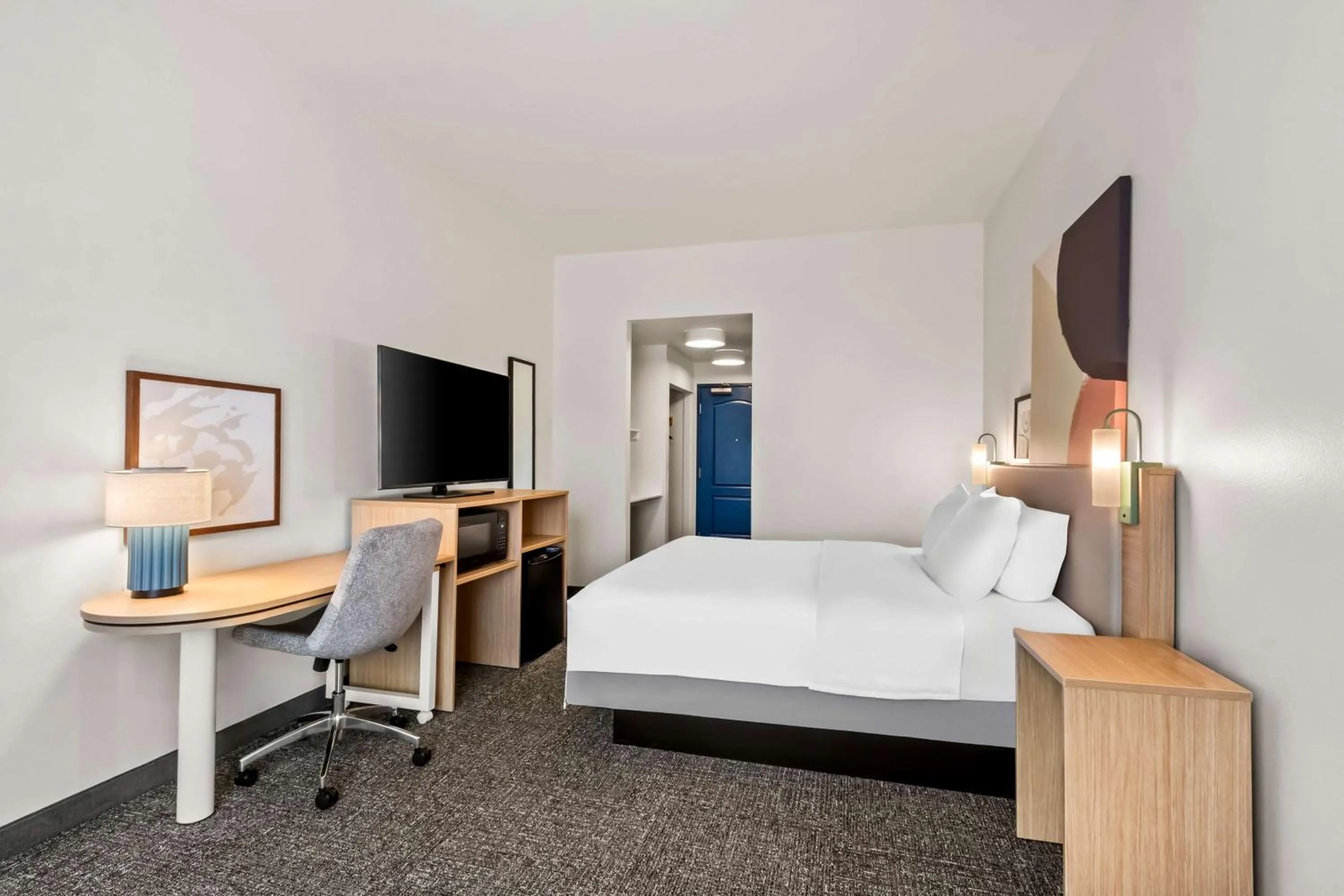 Bedroom, Bed in Legacy Inn & Suites