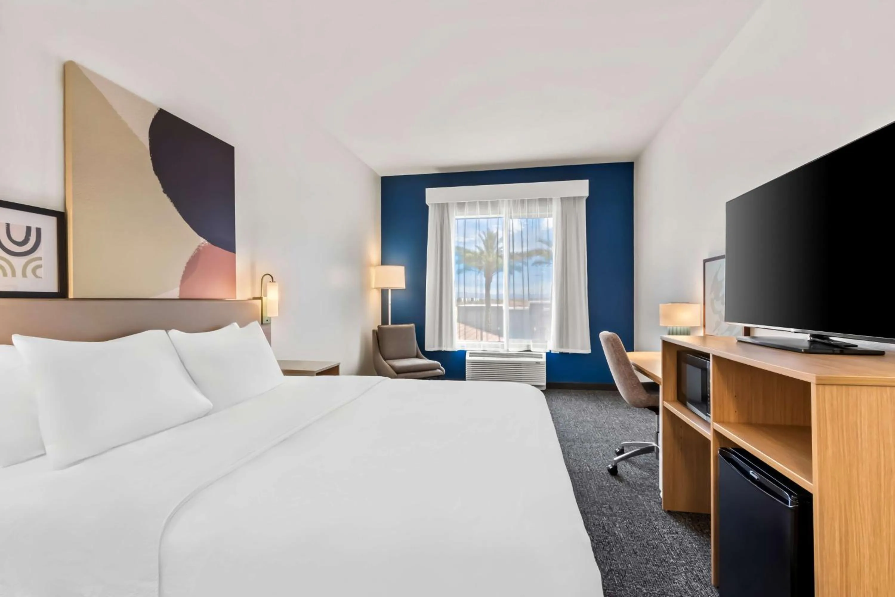 Bed in Spark by Hilton Phoenix East Mesa