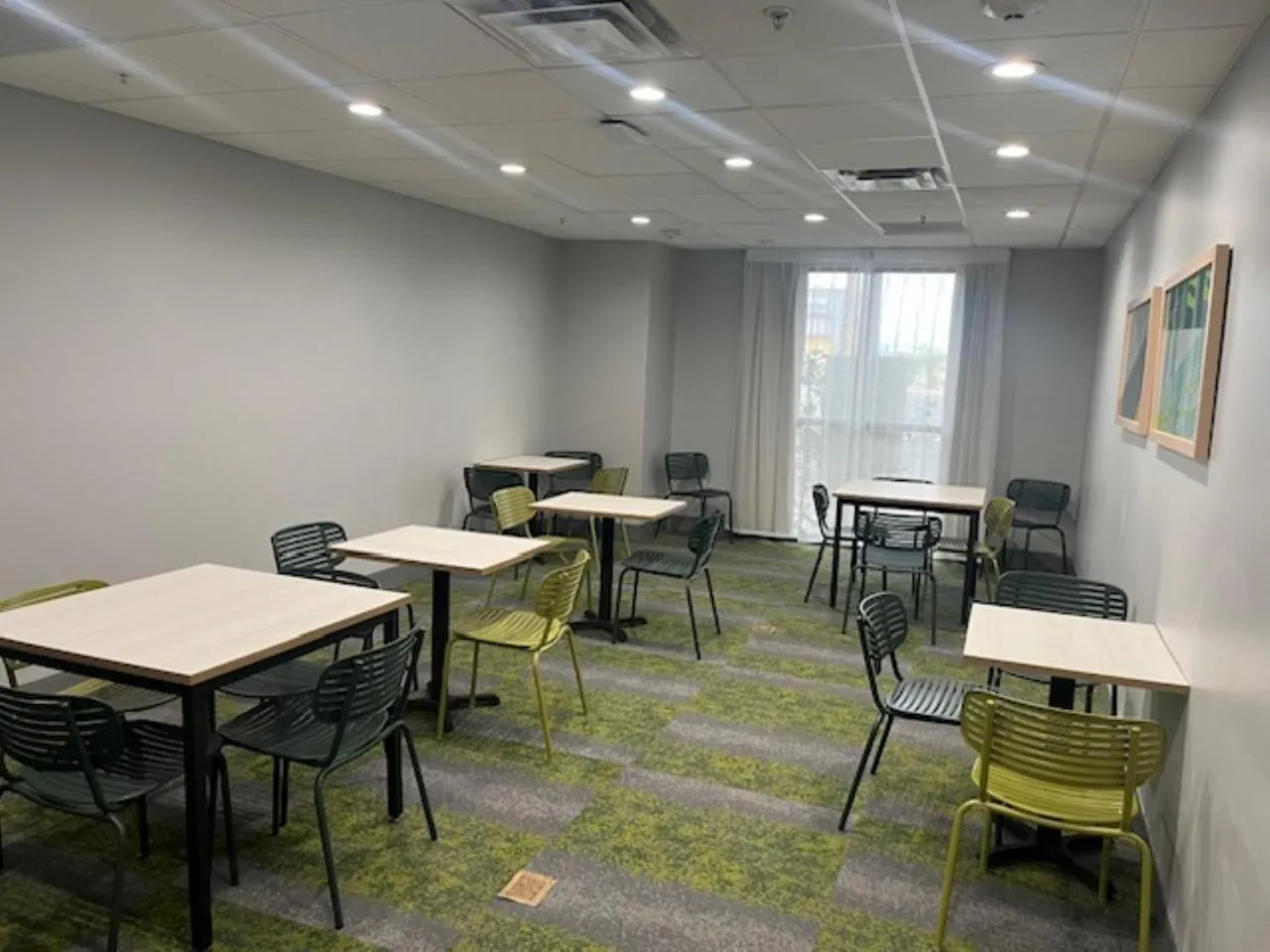 Meeting/conference room in Spark by Hilton Phoenix East Mesa