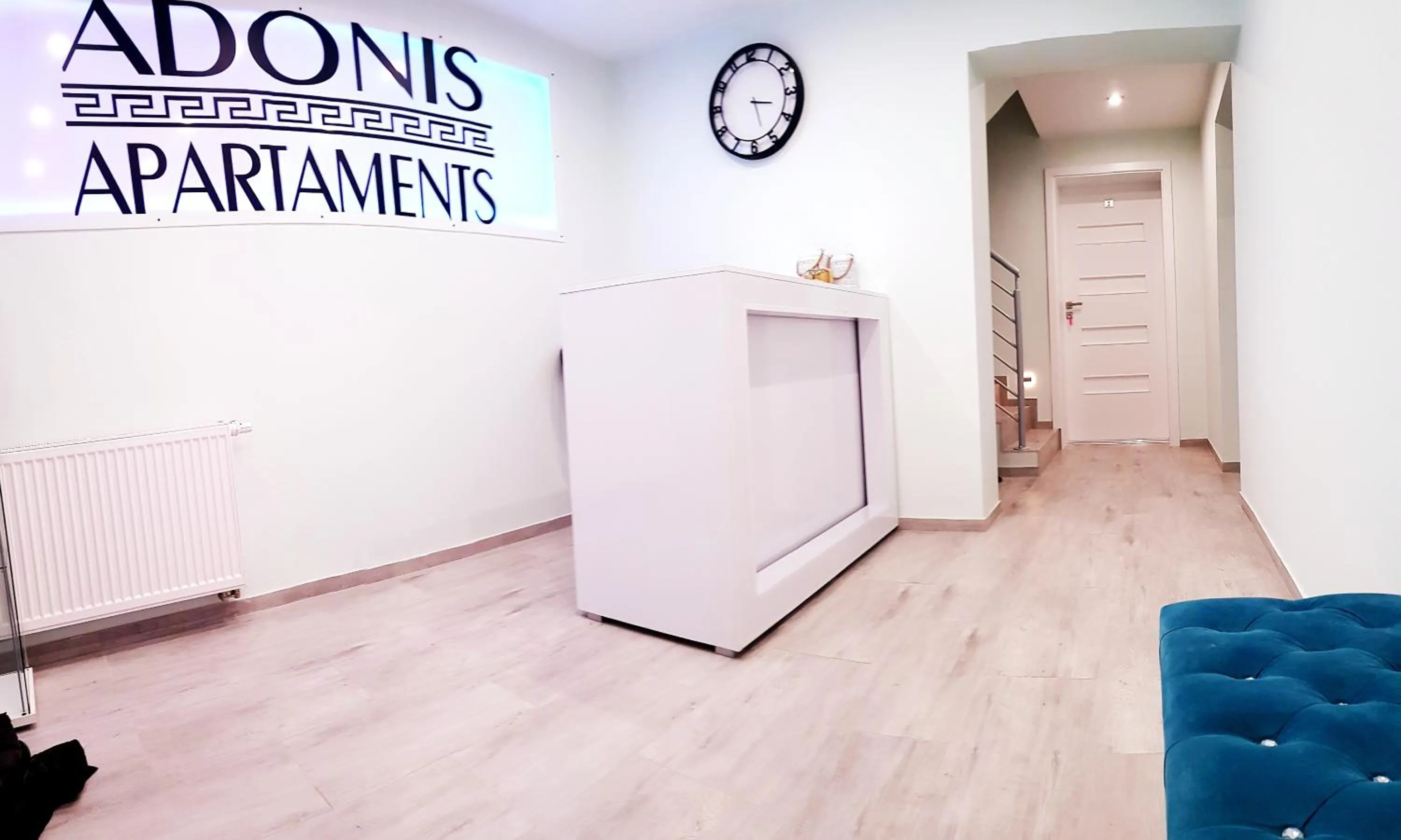 Lobby or reception in Adonis Apartments